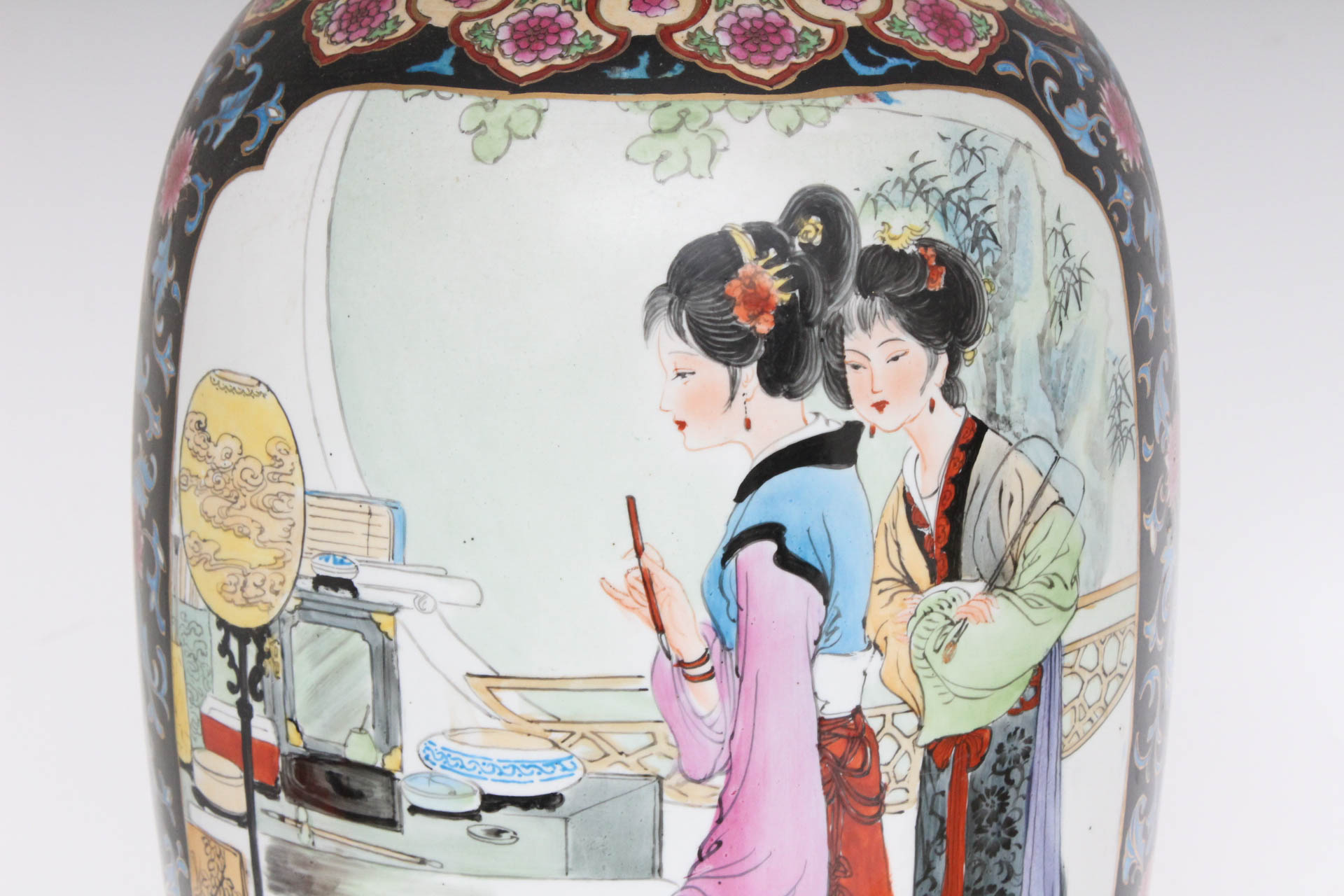 Japanese Decor Featuring Hakata Doll Figures