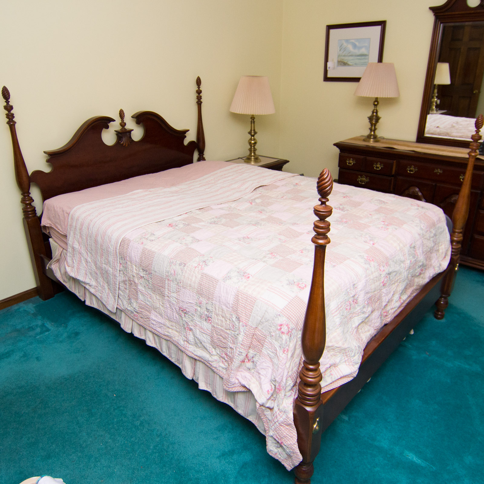 Lexington Furniture Queen Size Four Post Bed