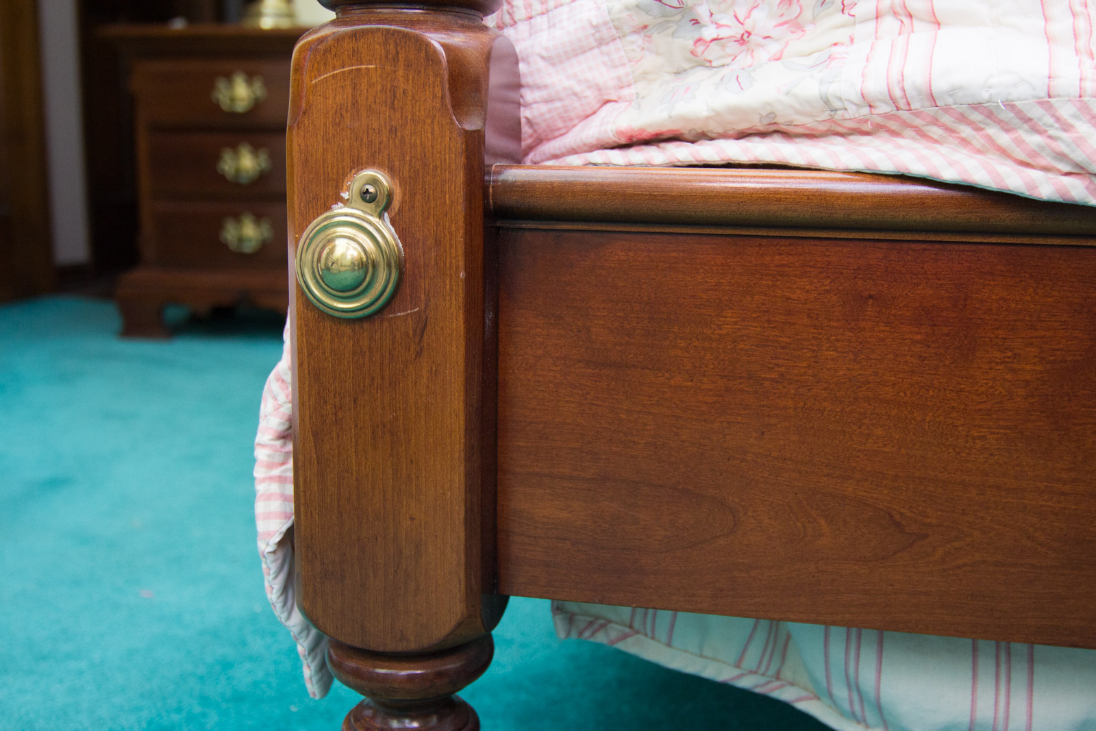 Lexington Furniture Queen Size Four Post Bed