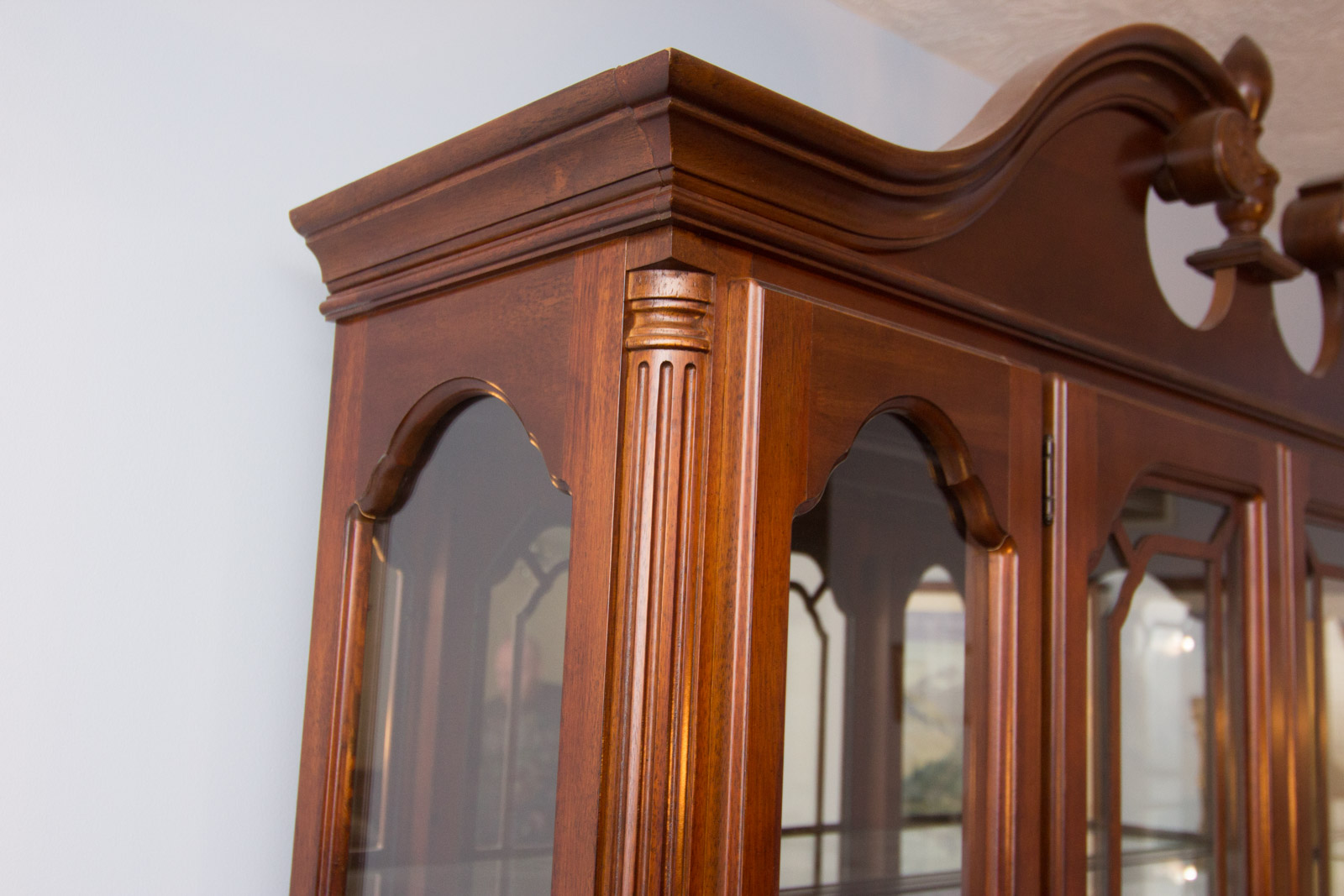 Lexington Furniture China Cabinet