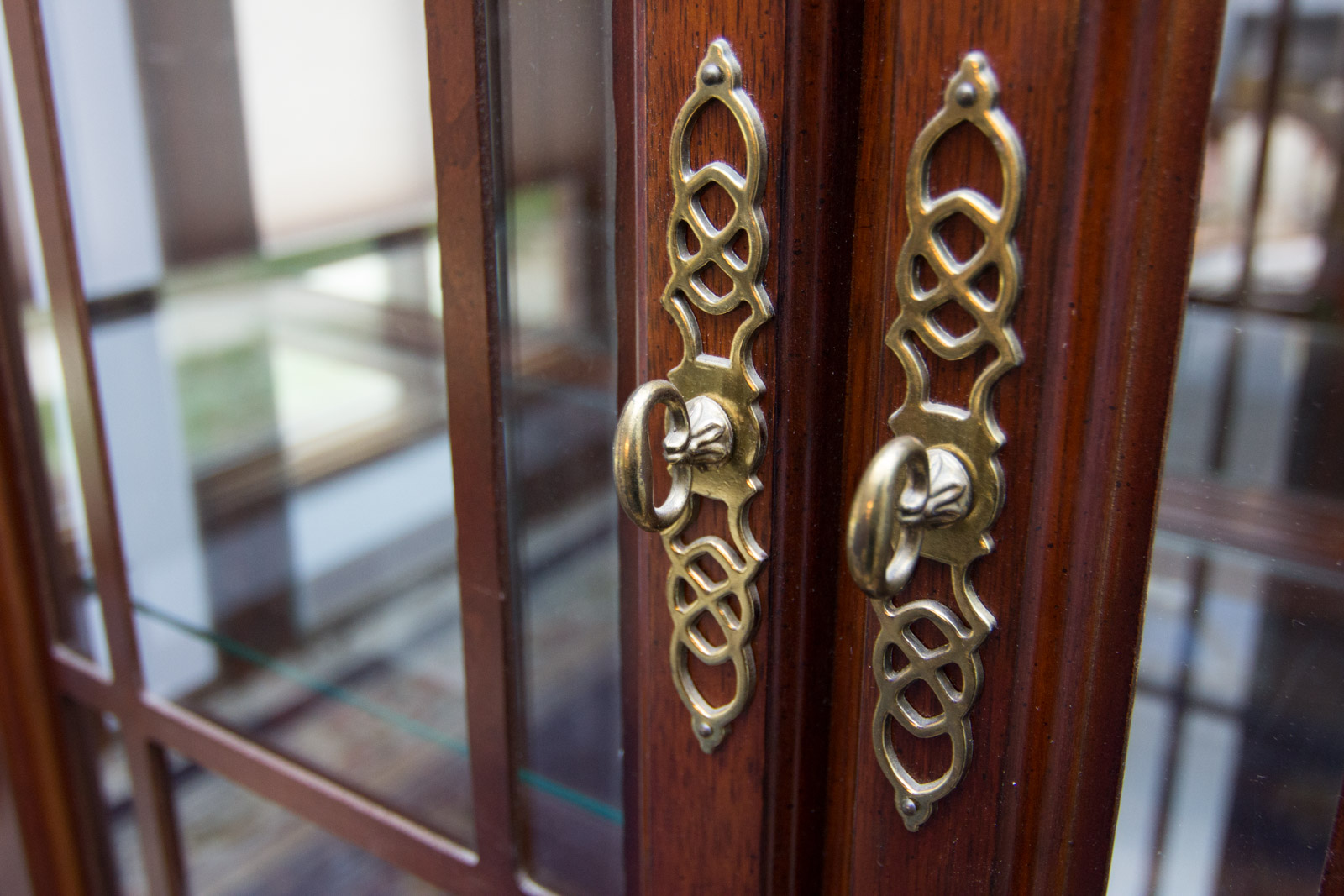 Lexington Furniture China Cabinet