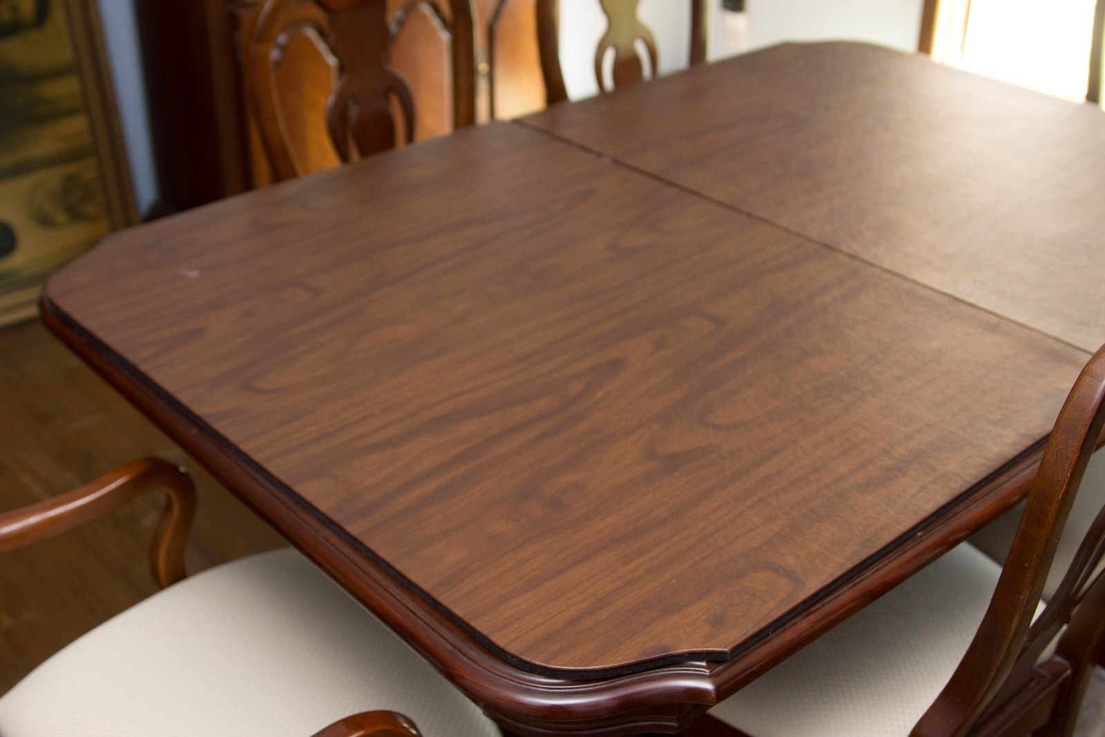 Dixie Furniture Company Queen Anne Style Dining Table and Chairs