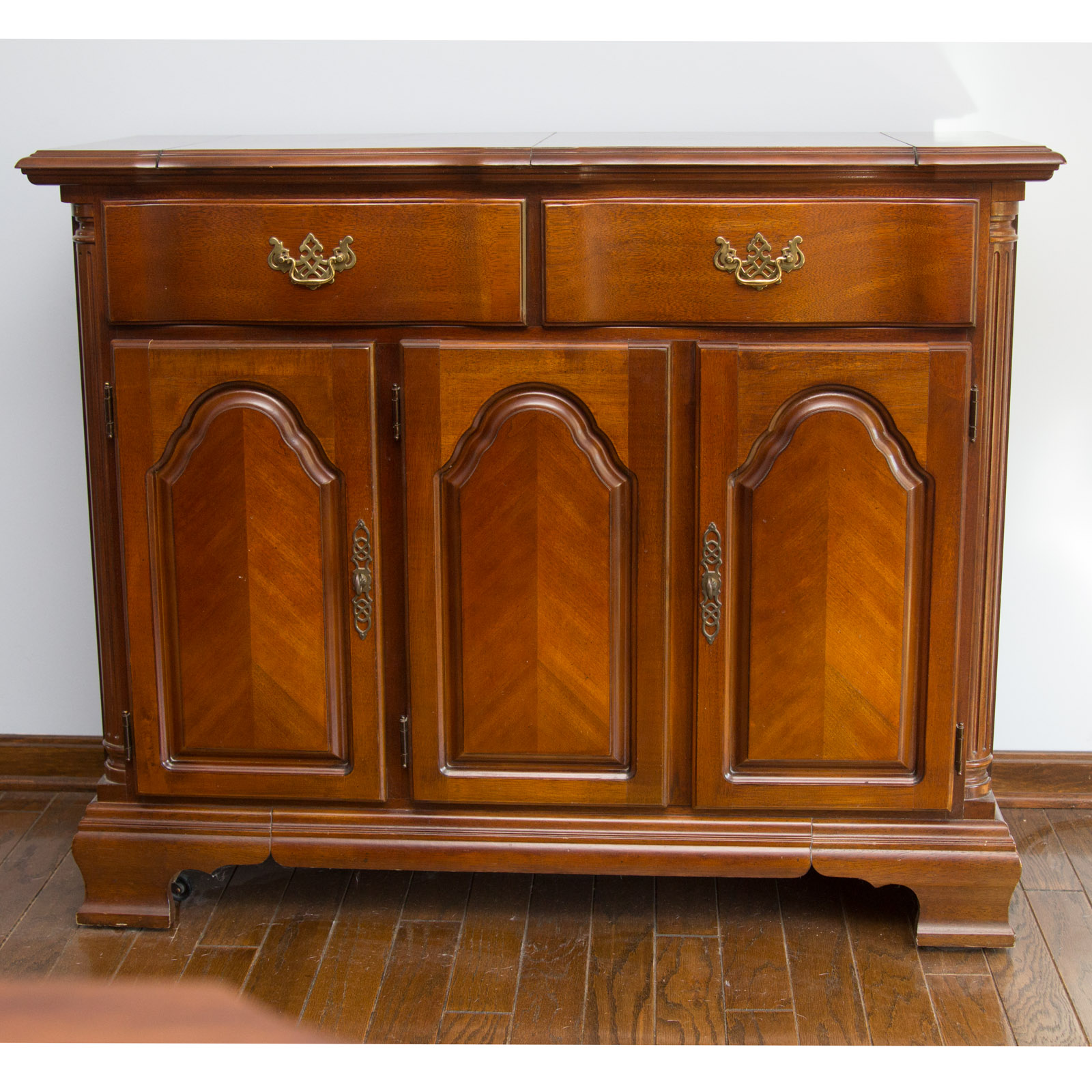Lexington Furniture Buffet