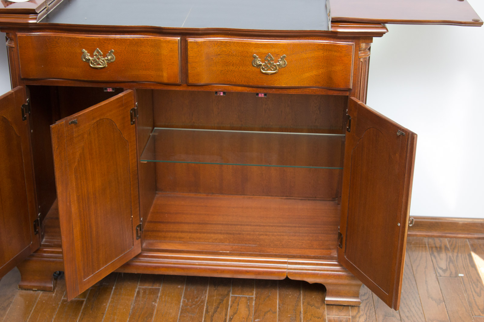 Lexington Furniture Buffet