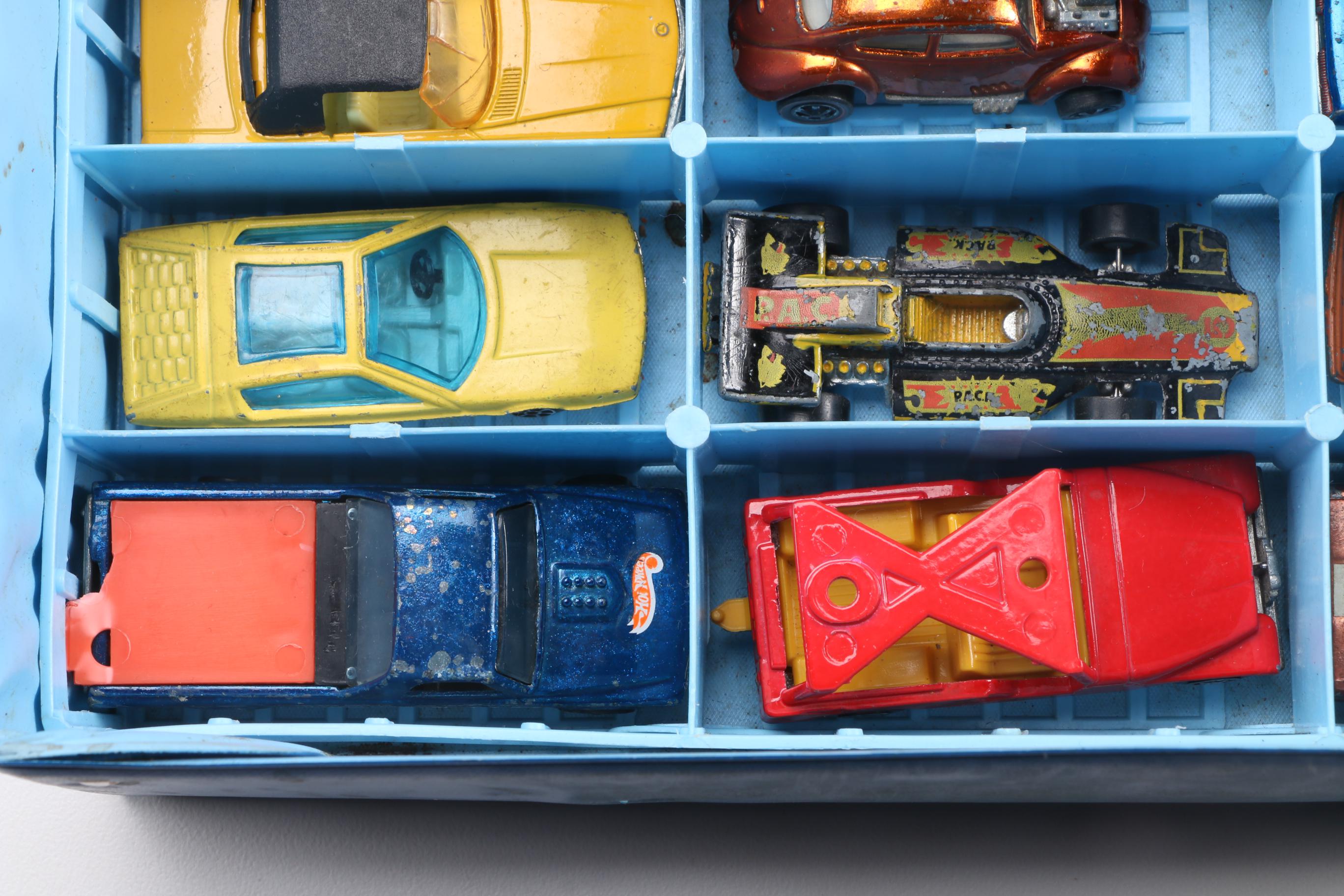 Matchbox Car Carrying Case With Cars