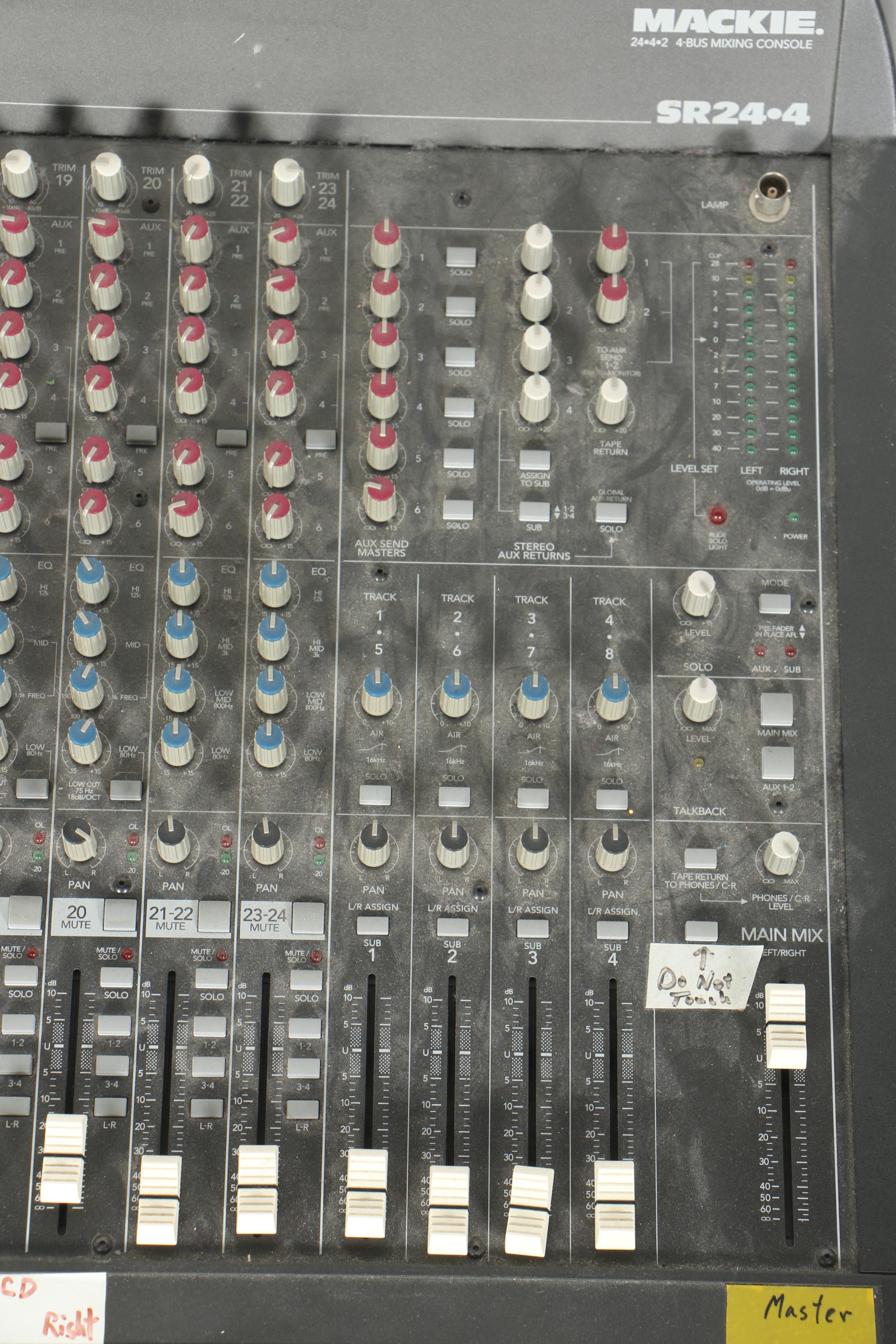 Mackie SR24-4 Mixing Console