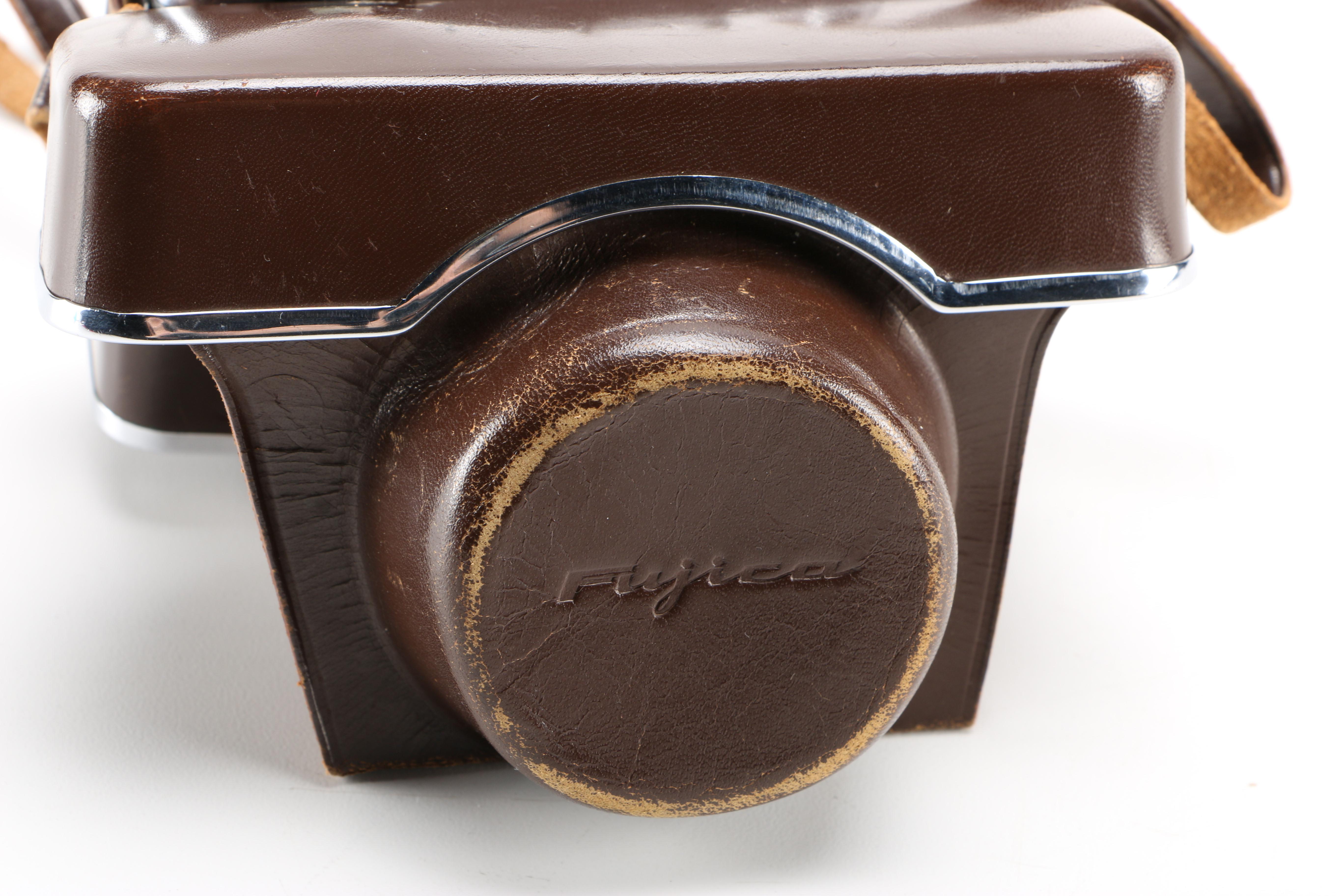 Circa 1960s Fujica 35-EE 35mm Camera