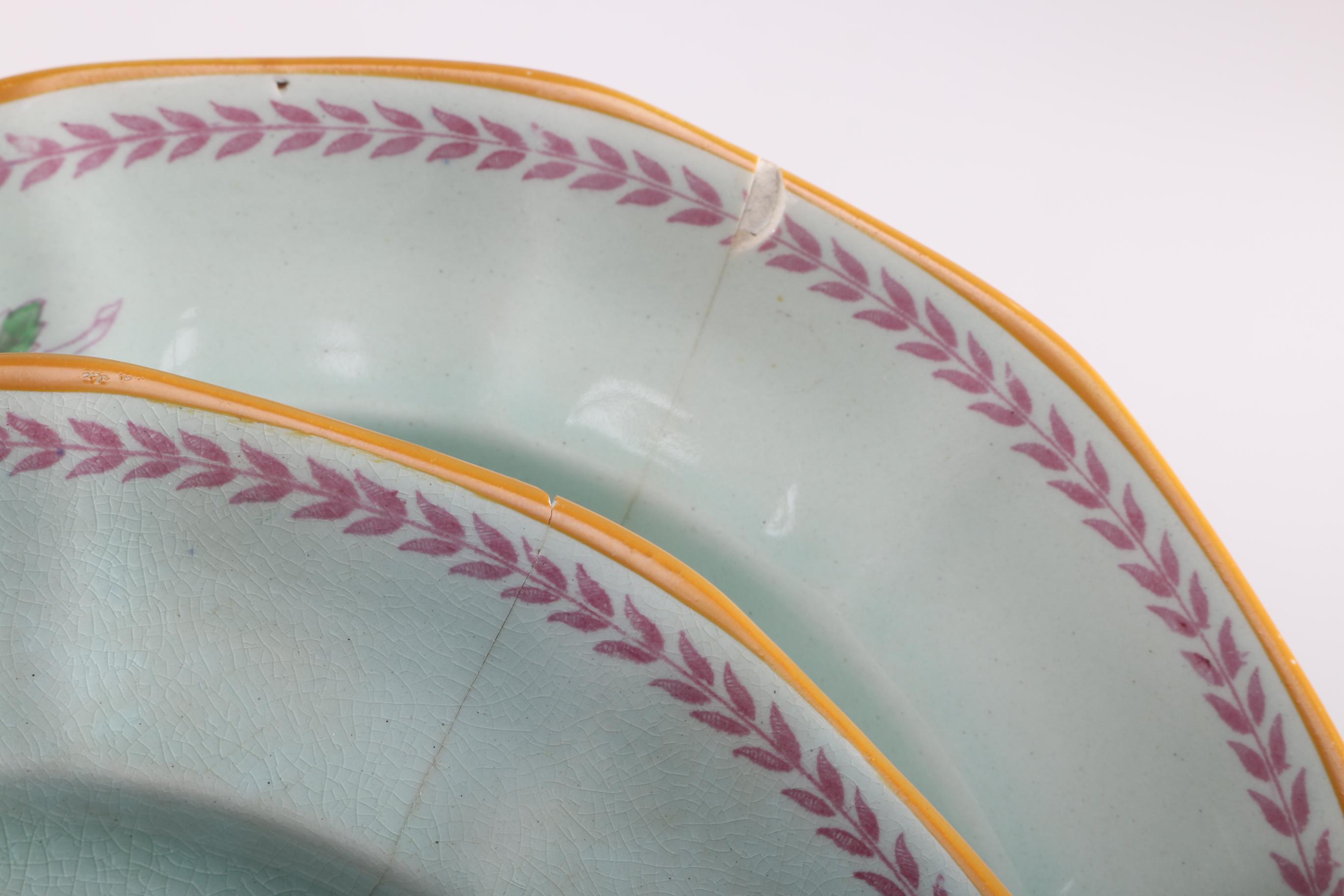 Adams Calyx Ware "Metz" Set