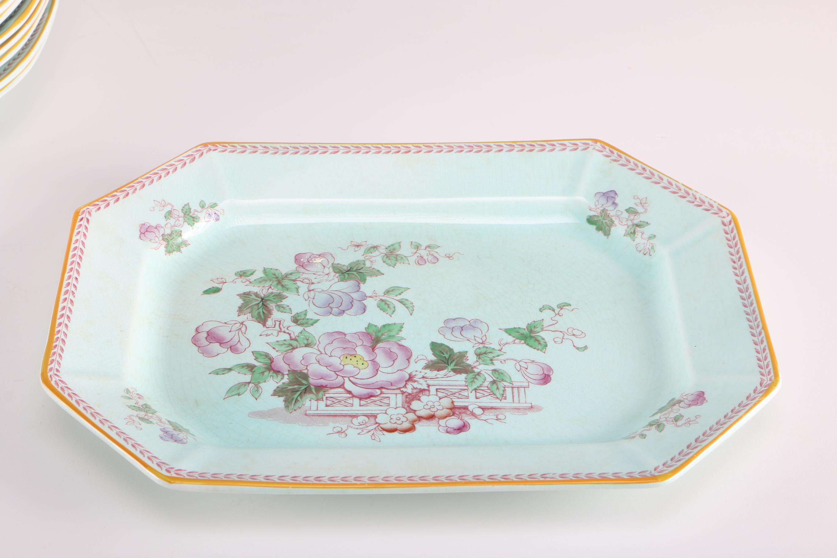 Adams Calyx Ware "Metz" Set