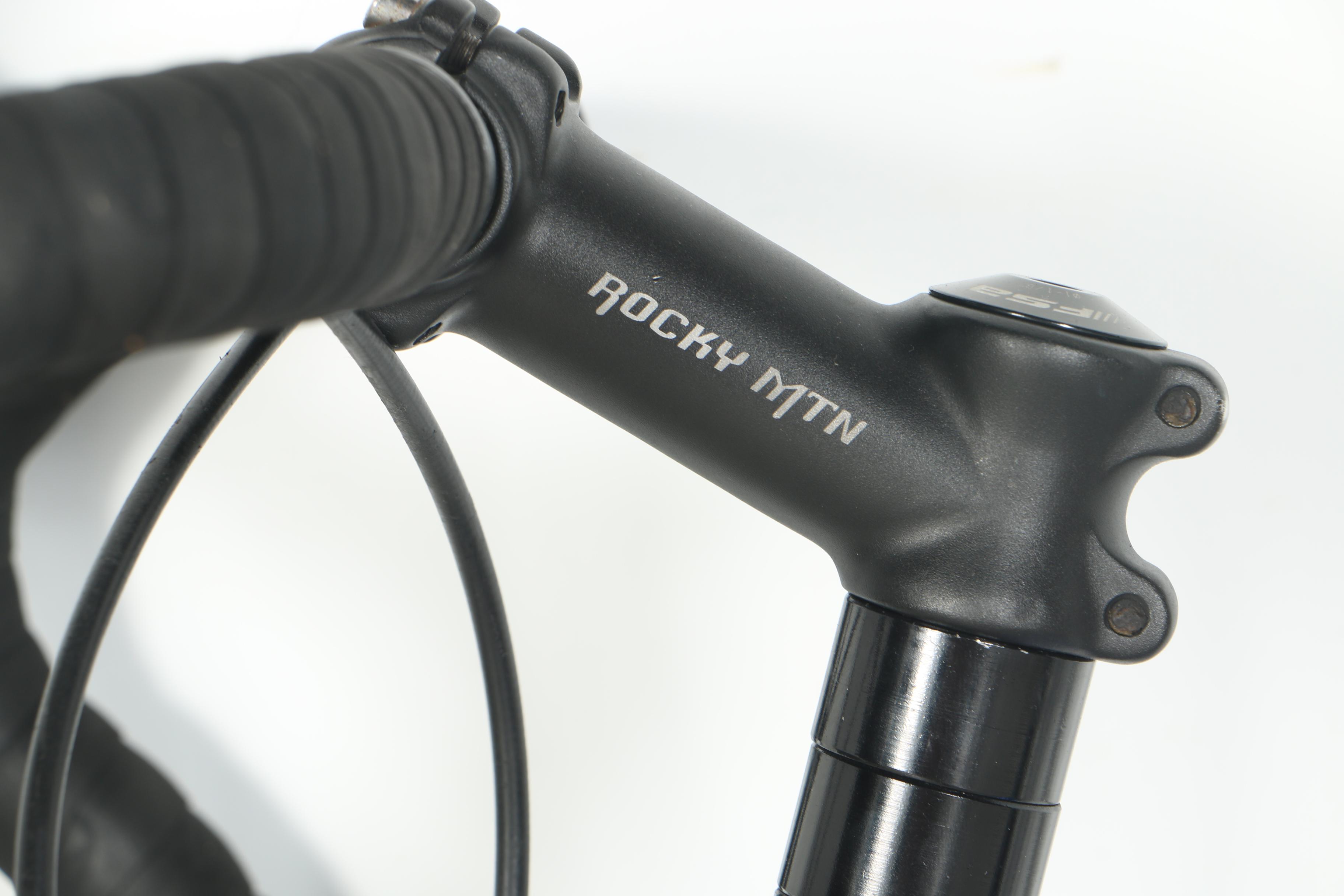 Jamis Quest Road Bike