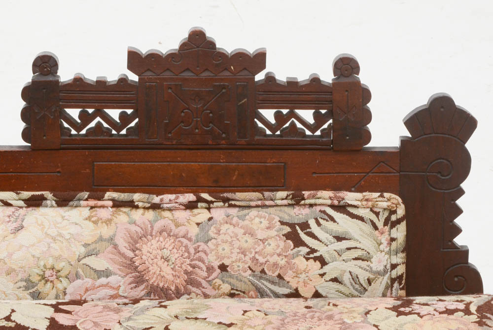 Victorian Eastlake Style Chaise