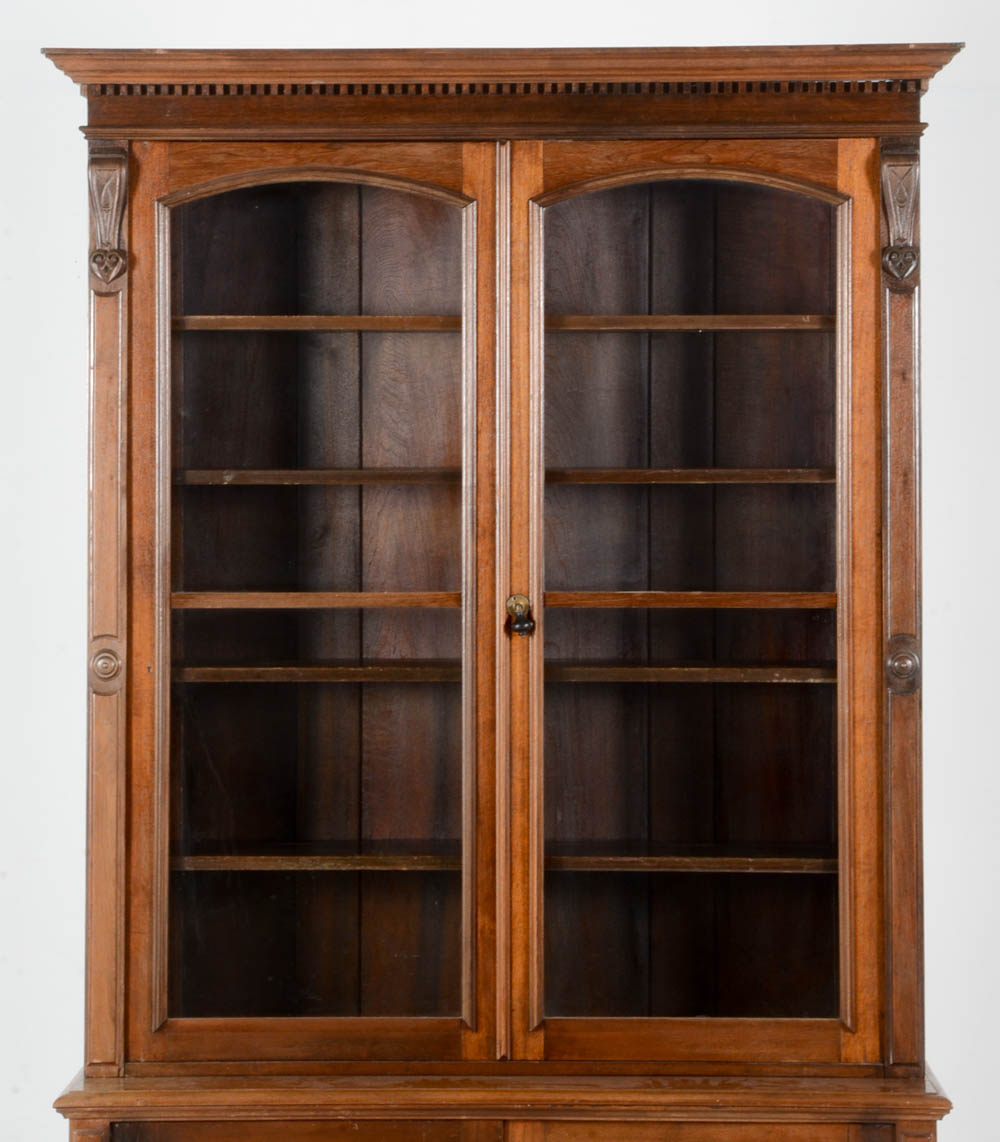 Victorian Walnut Bookcase on Cabinet