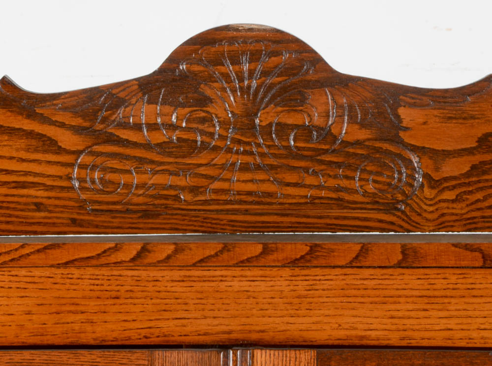 Late Victorian Oak Cupboard