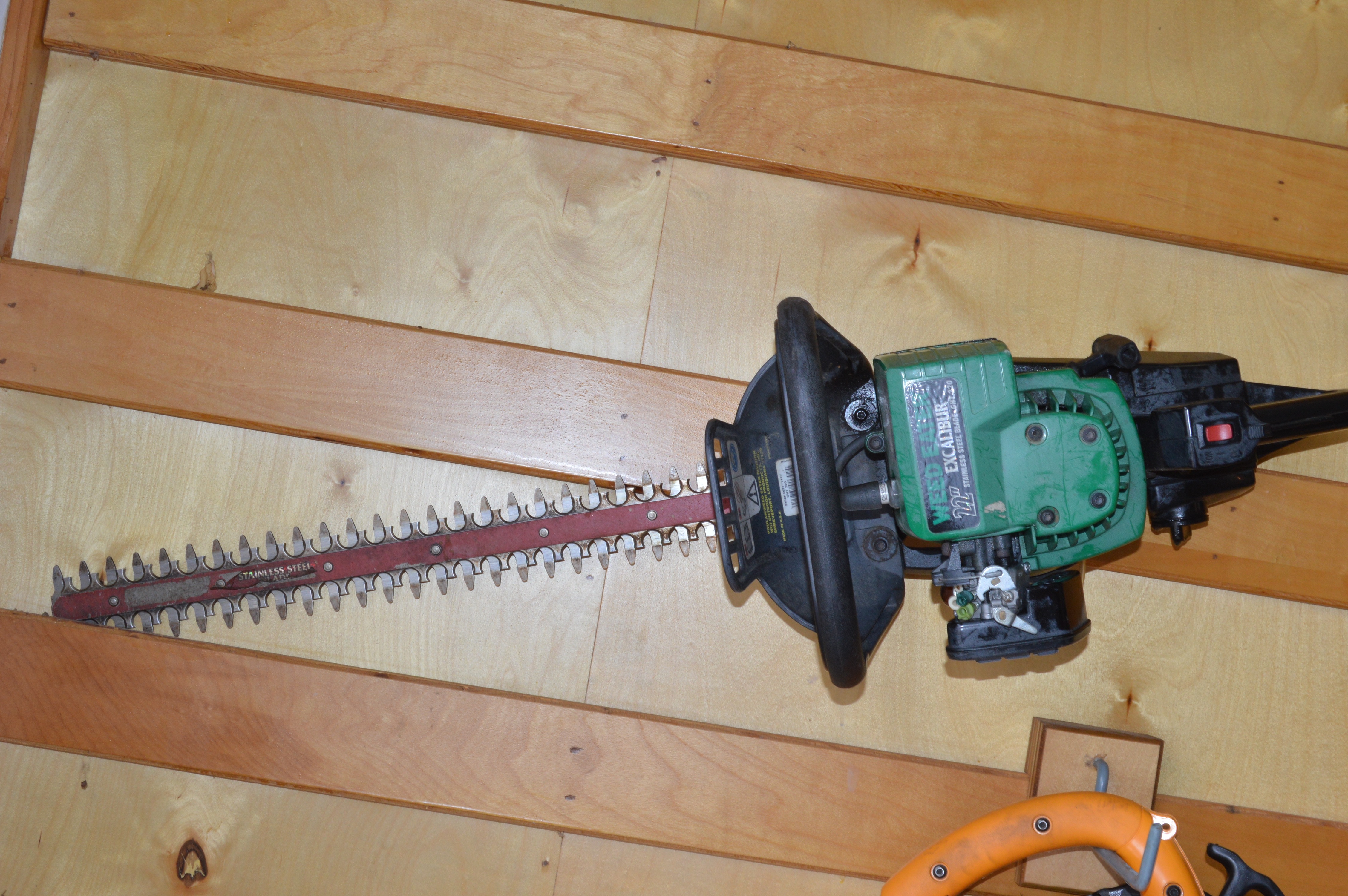 Landscaping Power Tools and Supplies