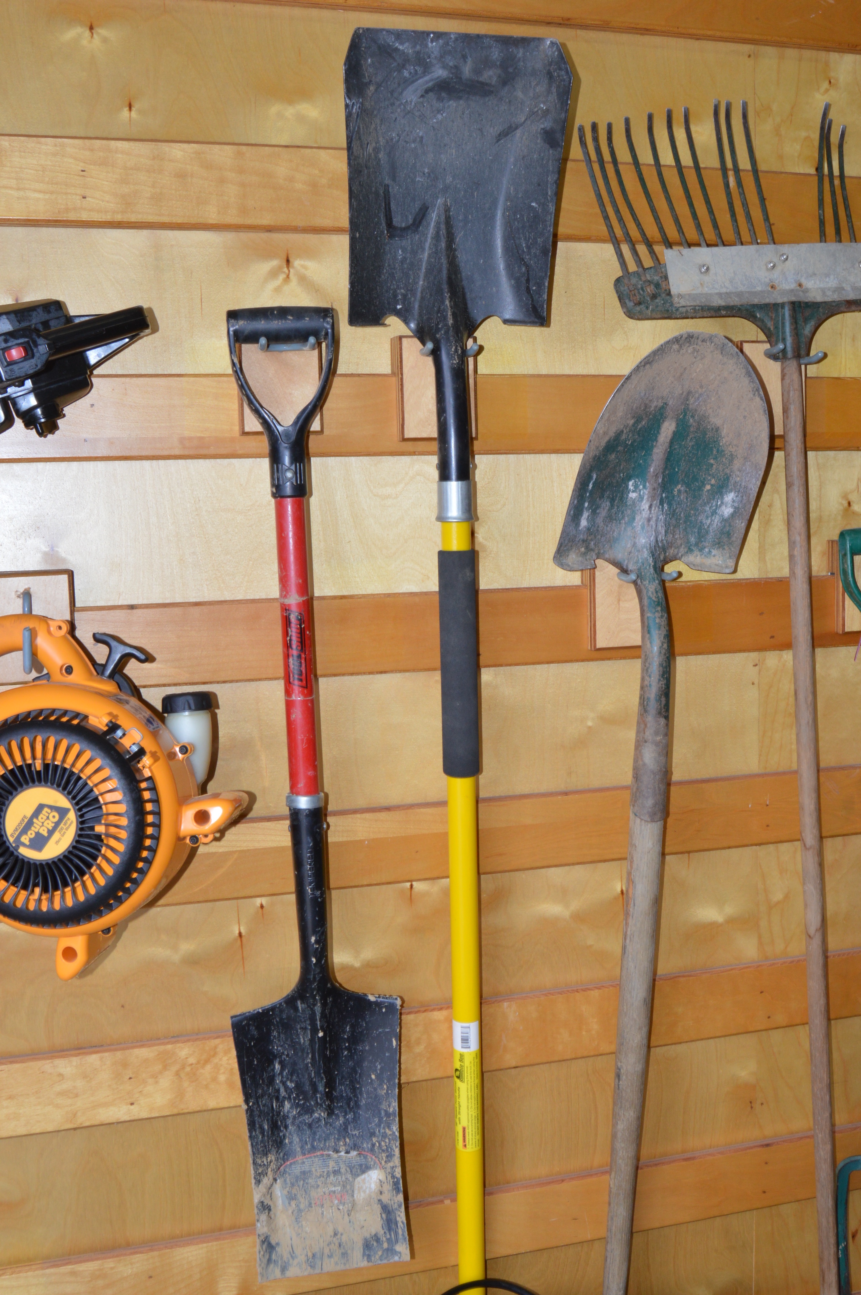 Landscaping Power Tools and Supplies