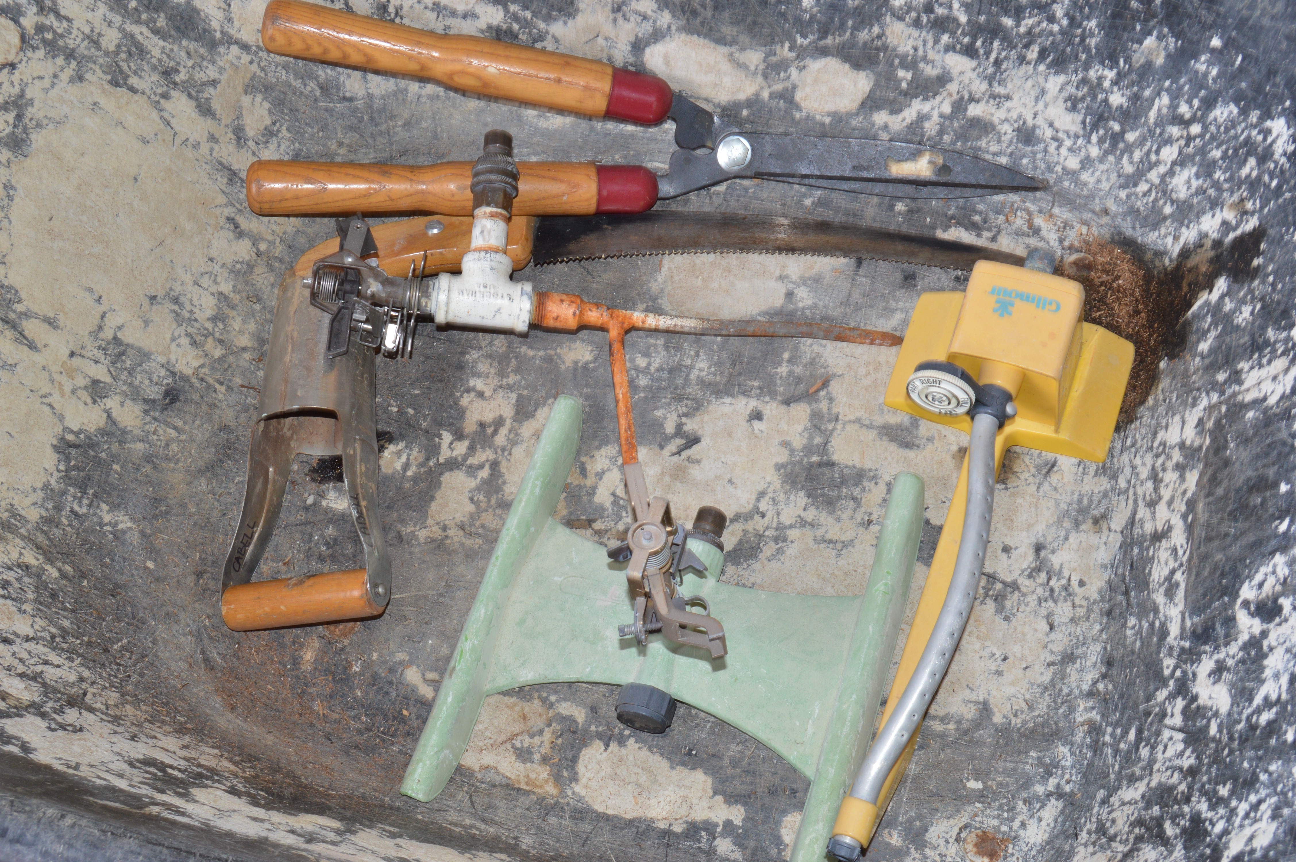 Landscaping Power Tools and Supplies