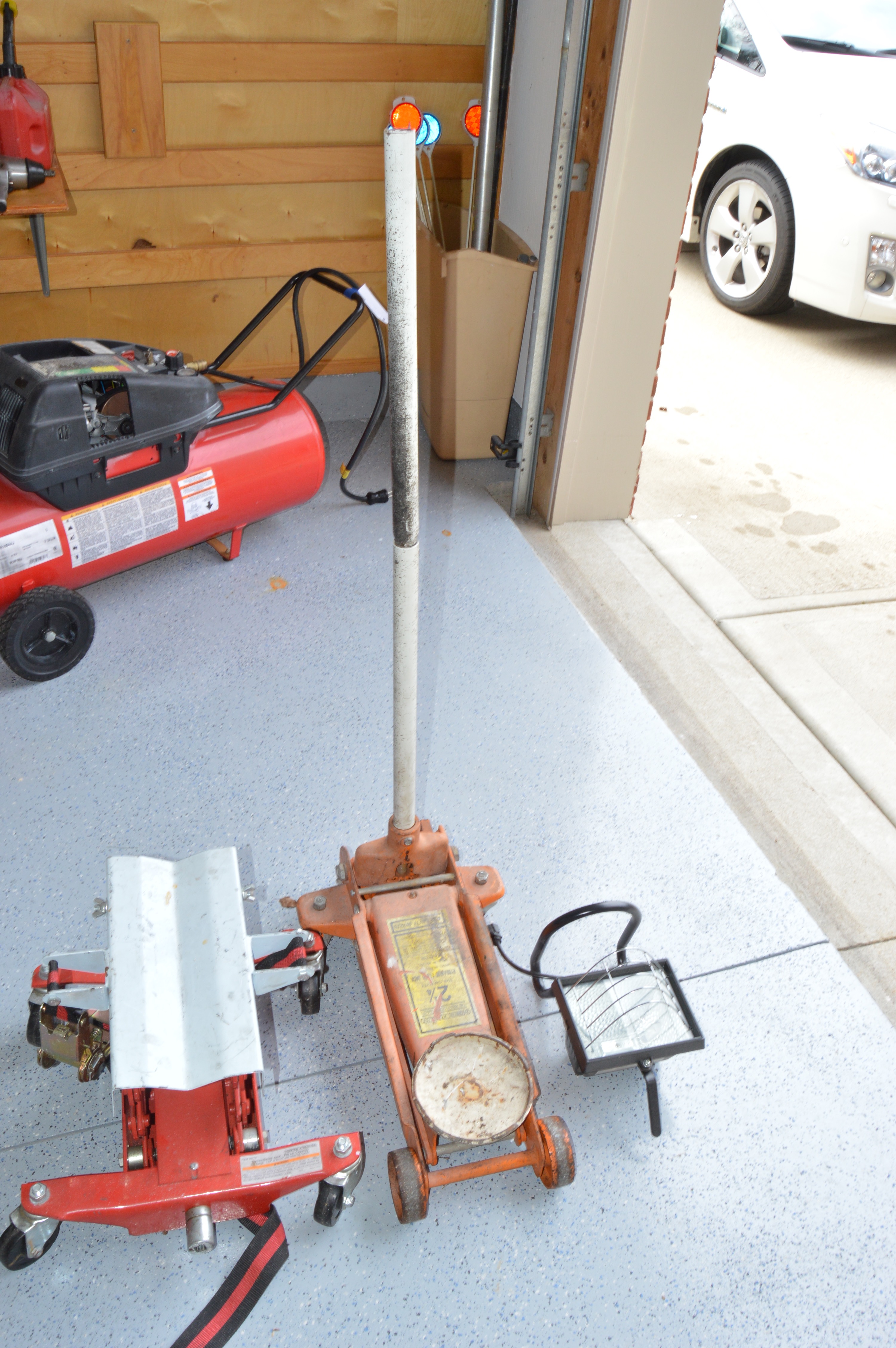Pair of Floor Jacks and Portable Halogen Light