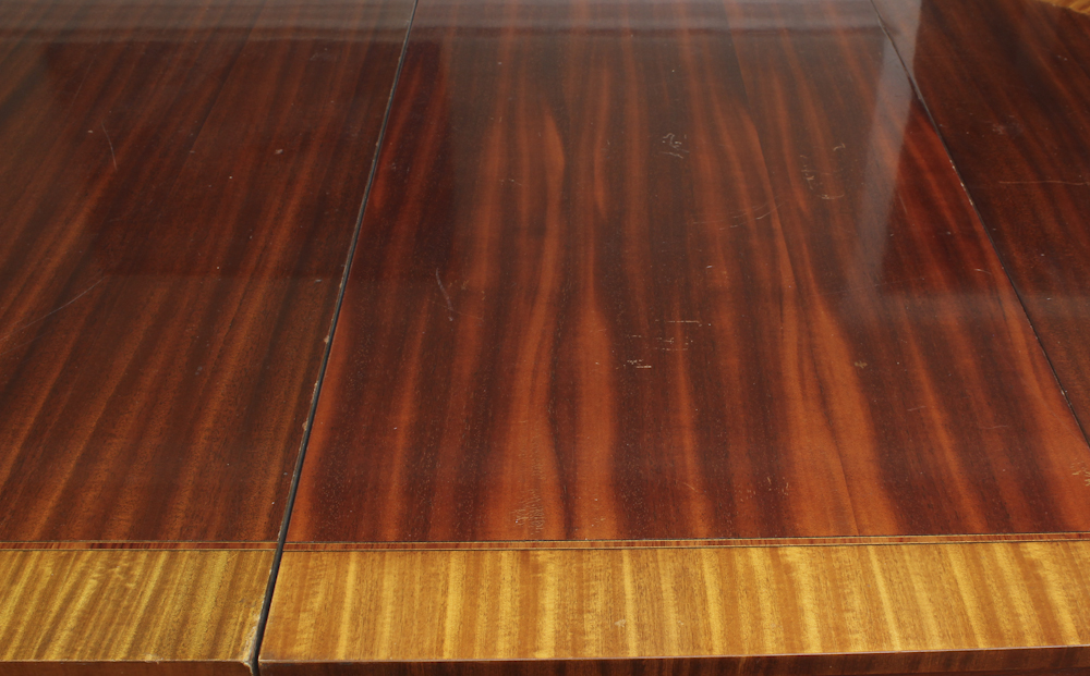 Walter of Wabash Wooden Dining Table