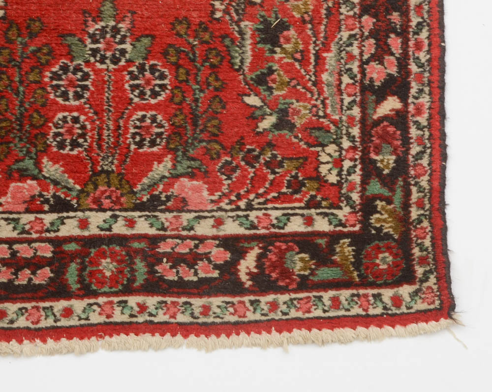 Persian Hand Woven Sarouk Style Wool Runner Rug
