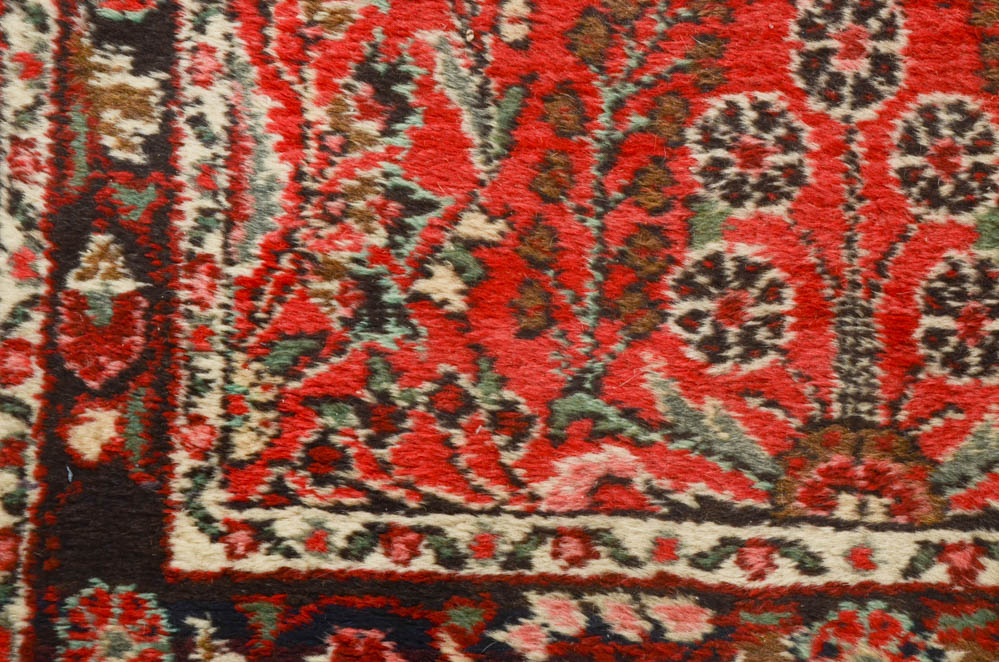Persian Hand Woven Sarouk Style Wool Runner Rug