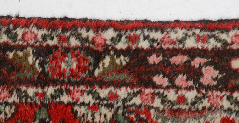 Persian Hand Woven Sarouk Style Wool Runner Rug