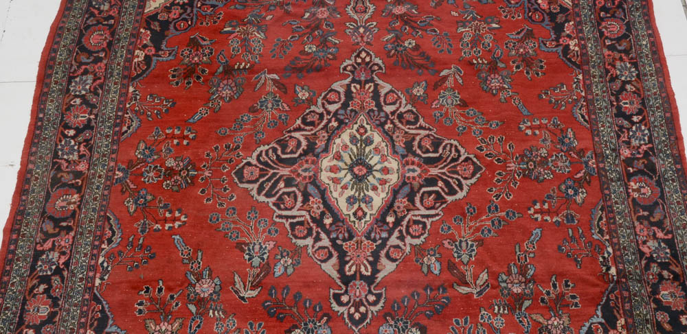 Hand Woven Persian Style Wool Area Rug