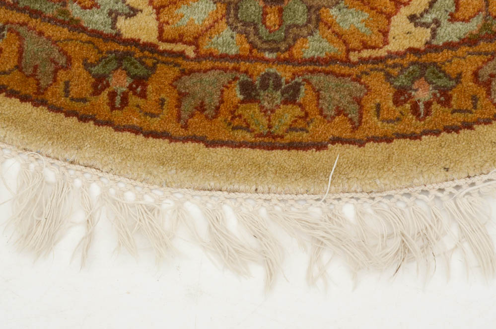 Persian-Inspired Round Wool Accent Rugs