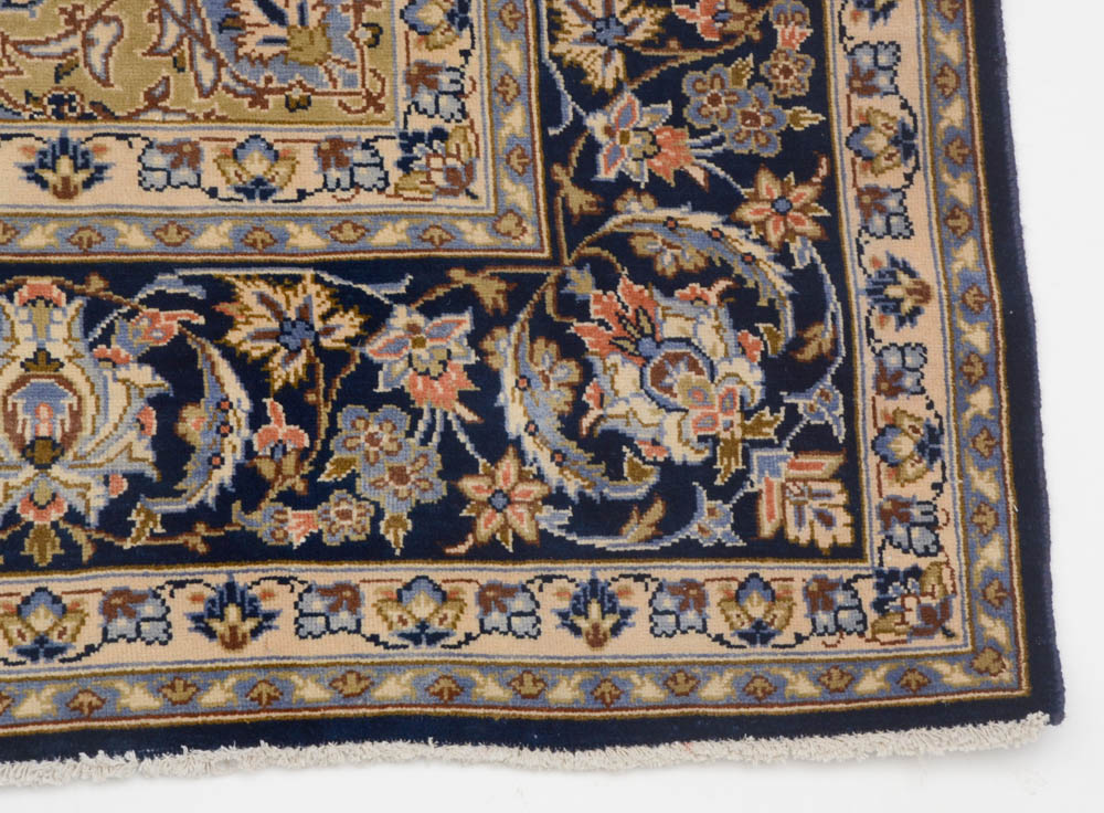 Vintage Persian Isfahan Hand Woven Wool Room-Sized Area Rug