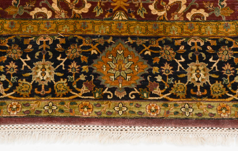 Power Loomed Persian Style Wool Area Rug