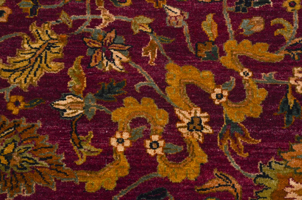 Power Loomed Persian Style Wool Area Rug