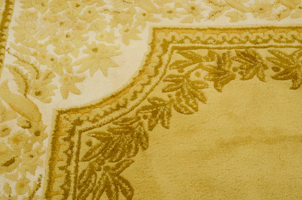 Hand-Woven Khalabar Golden Wool Room-Sized Area Rug