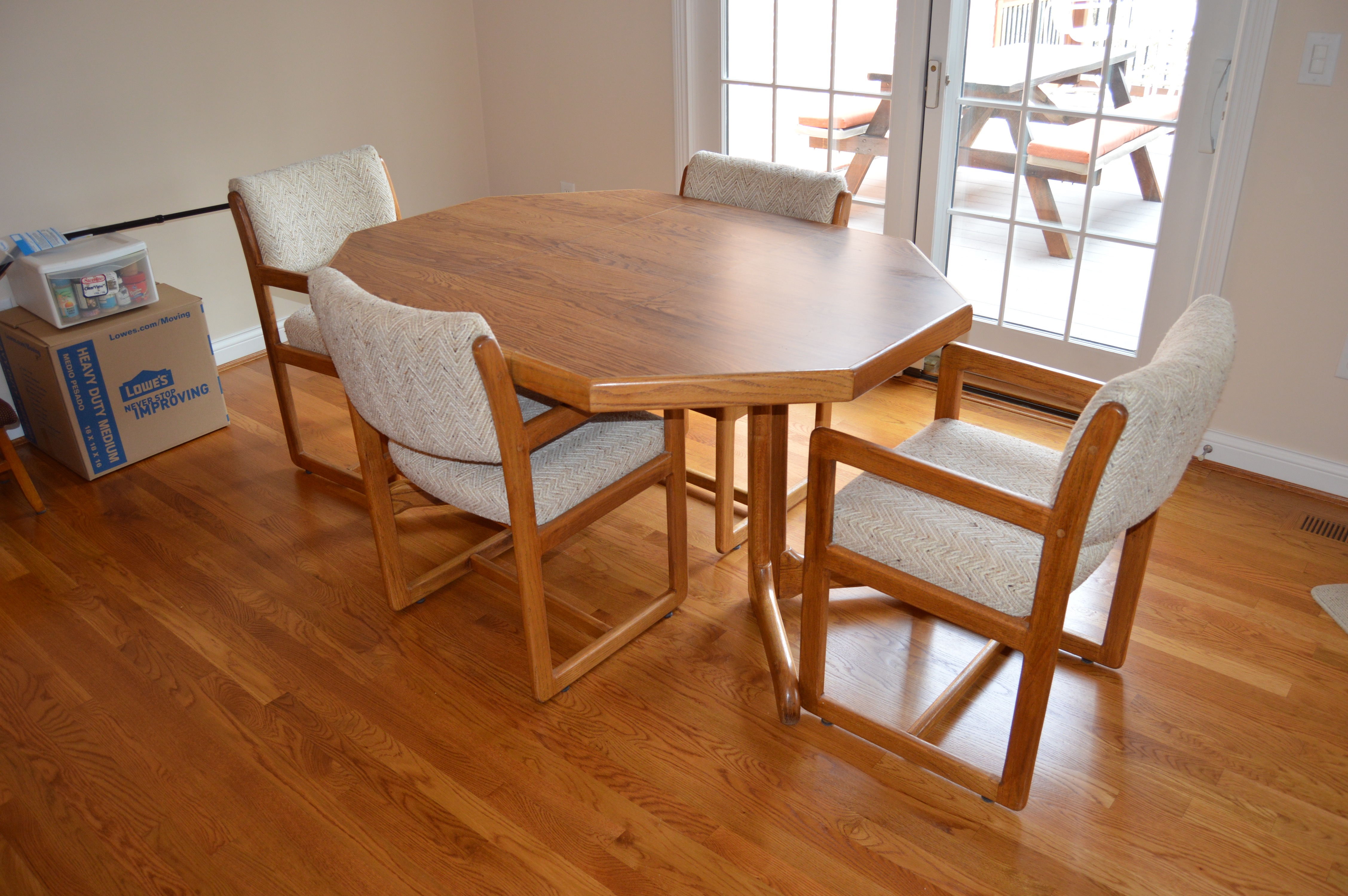 Oak Dining Table with Padded Seating by Drexel
