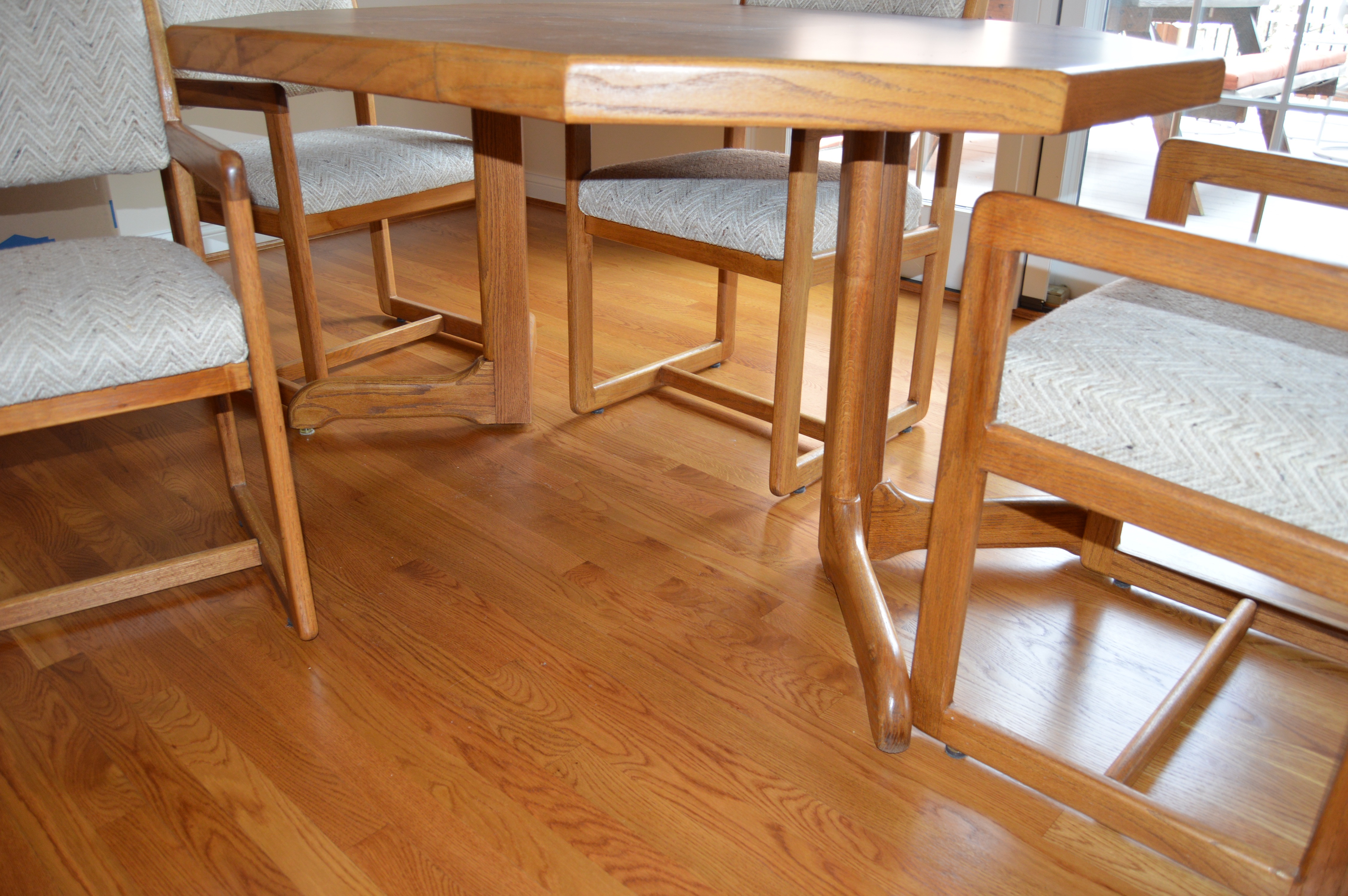 Oak Dining Table with Padded Seating by Drexel