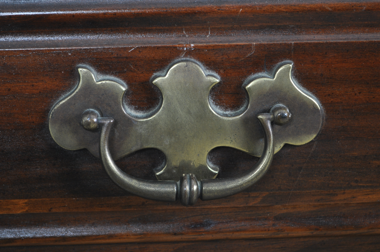 Pine Dresser With Mirror