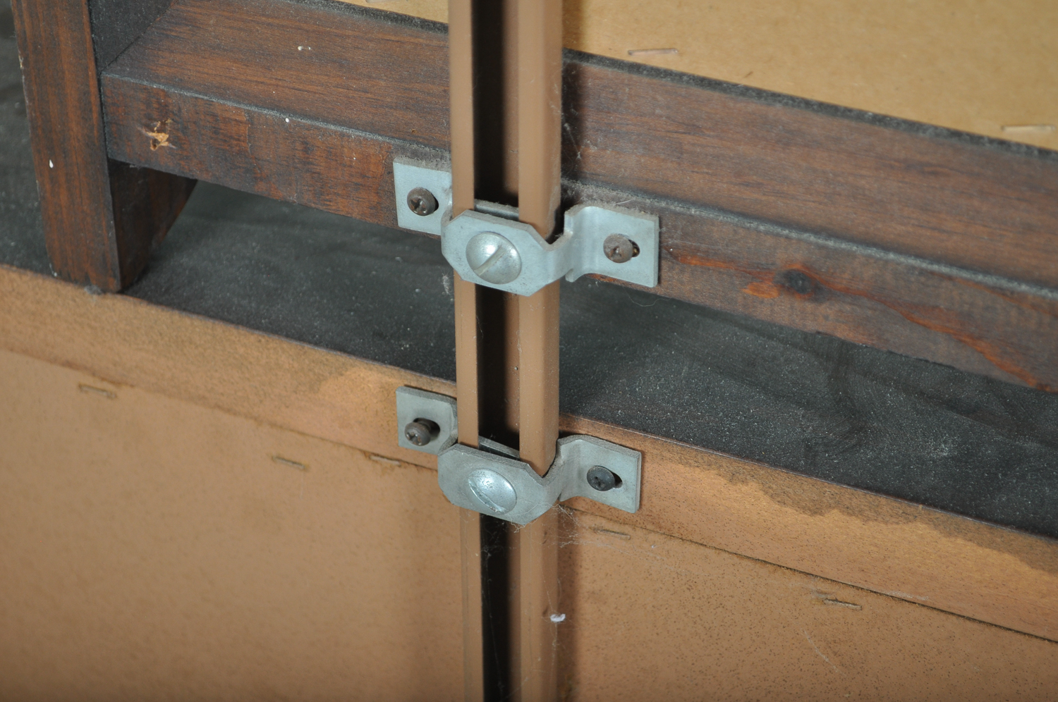 Pine Dresser With Mirror