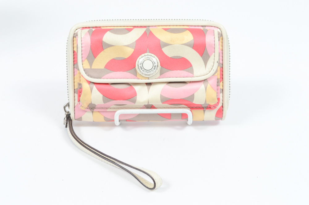 Coach Kristen Chain Link Wristlet Wallet and Signature Key Ring