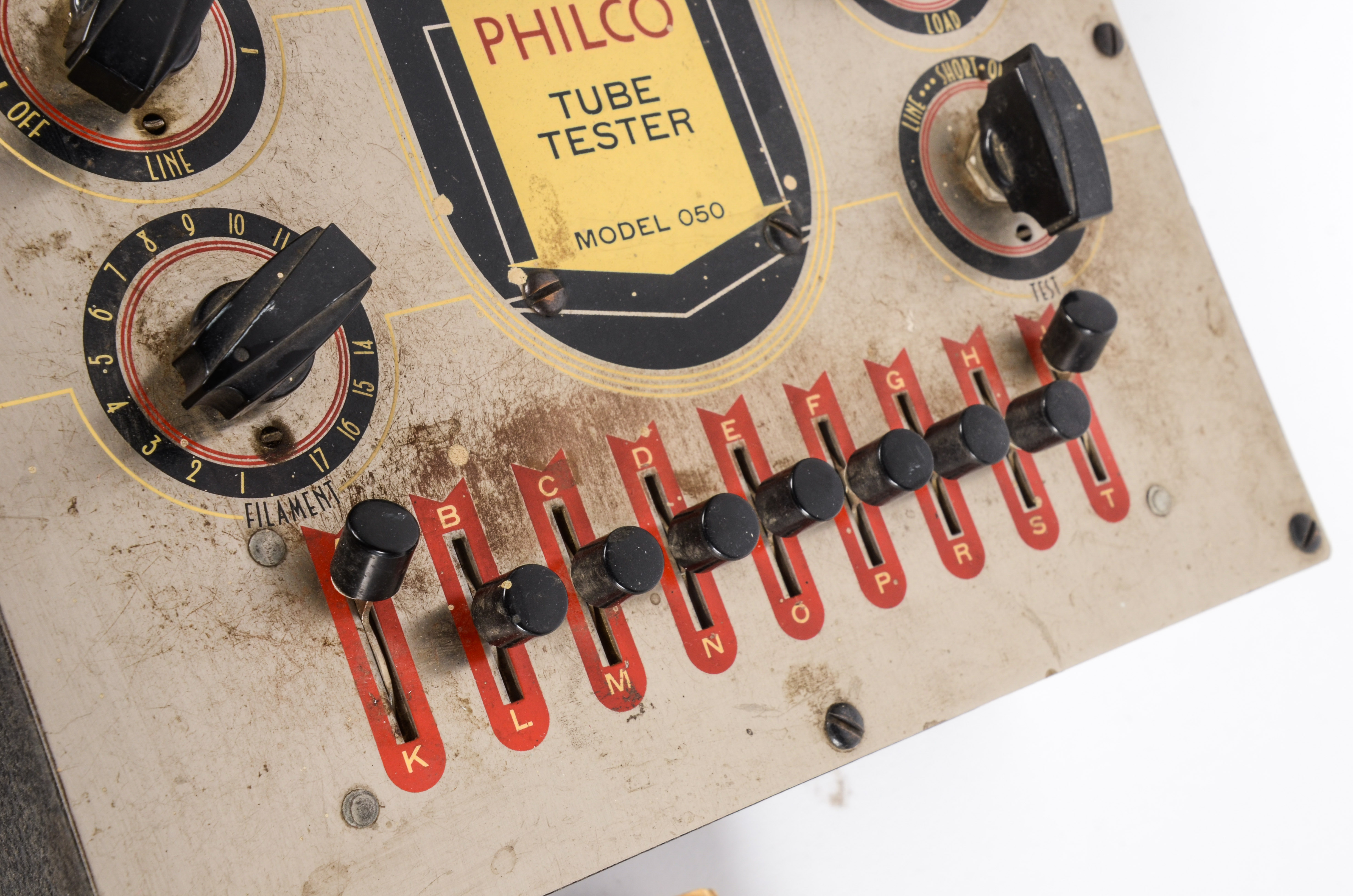 Vintage Philco 7050 Tube Tester