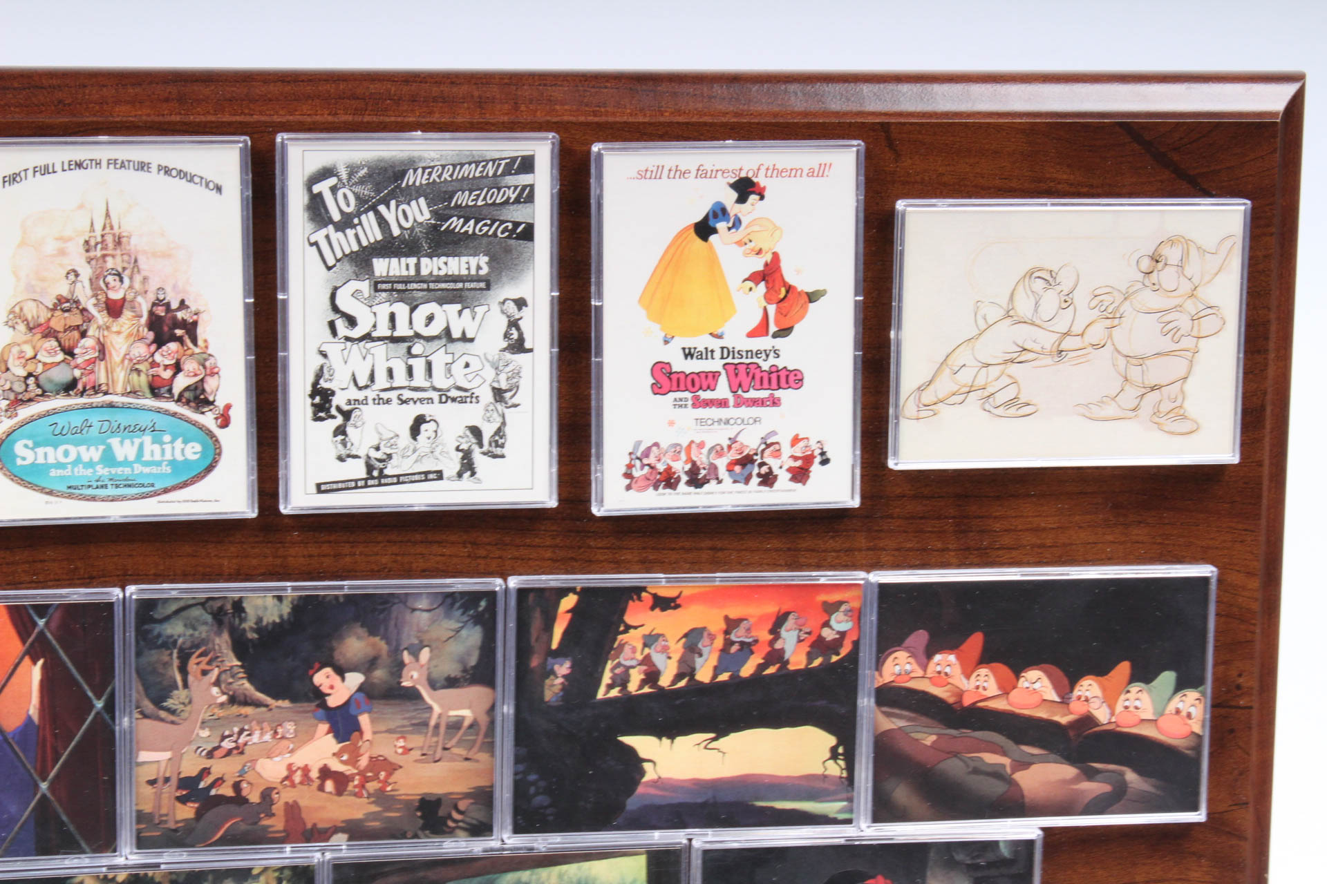 Vintage Walt Disney's Snow White Collector's Cards Plaque
