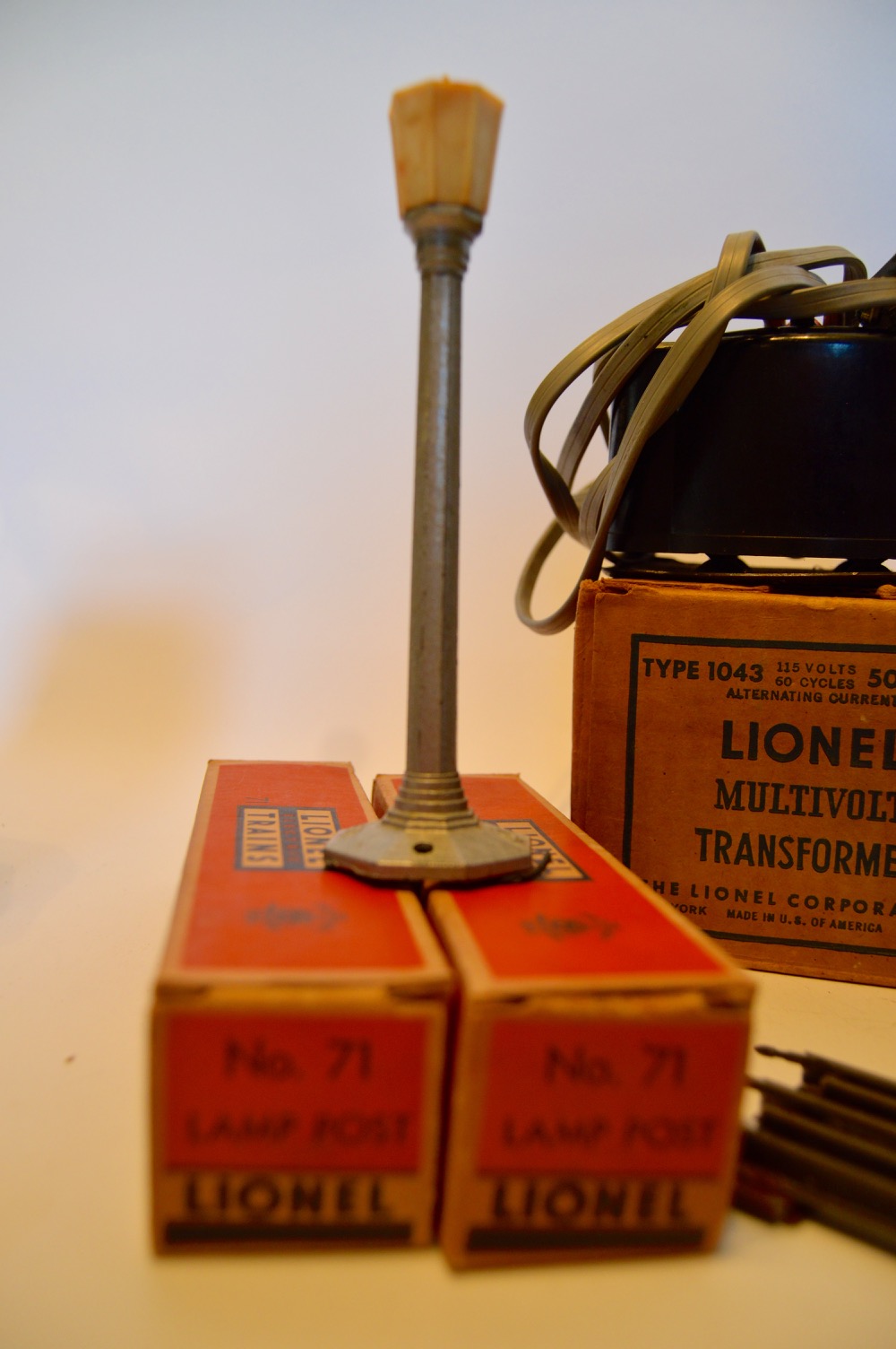 Lionel Train Set  Accessories