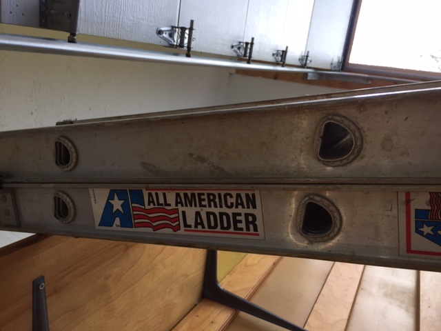 16' Extension Ladder, Vintage Kerosene Heater and Animal Traps