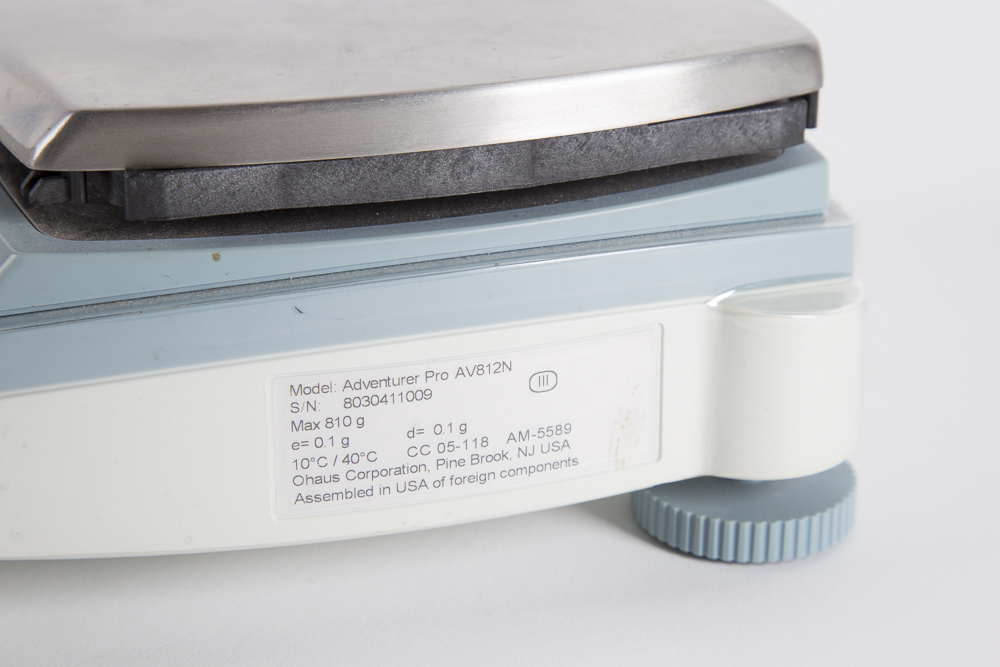 Ohaus Adventurer Pro Scale
