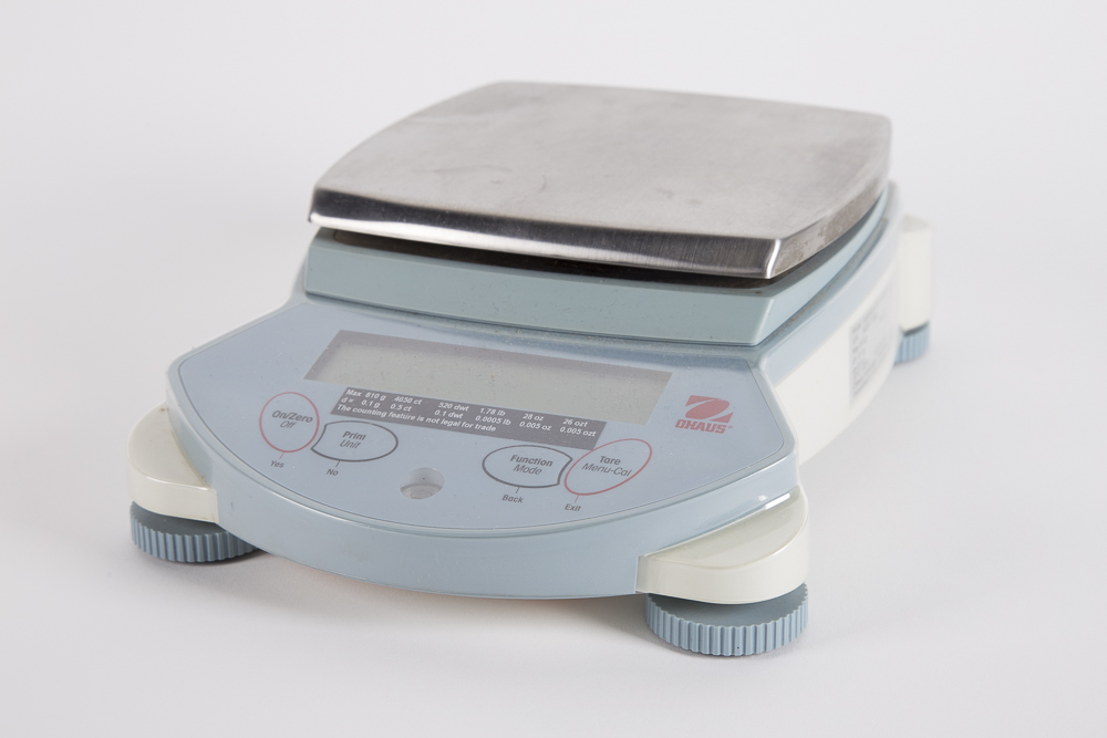 Ohaus Adventurer Pro Scale