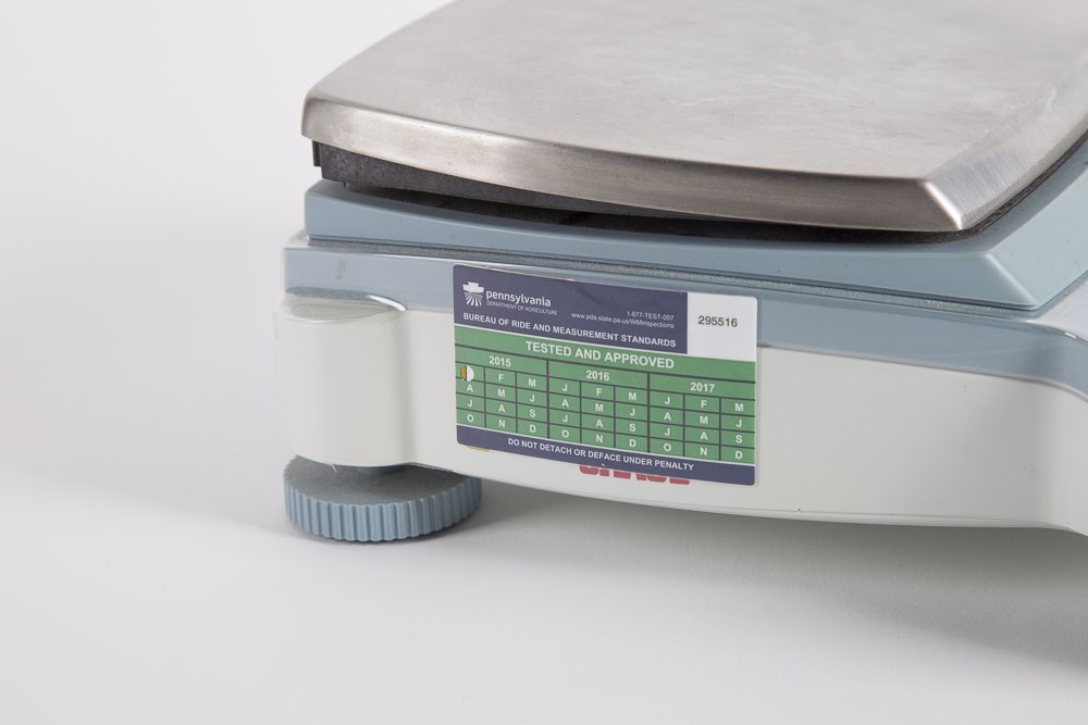 Ohaus Adventurer Pro Scale