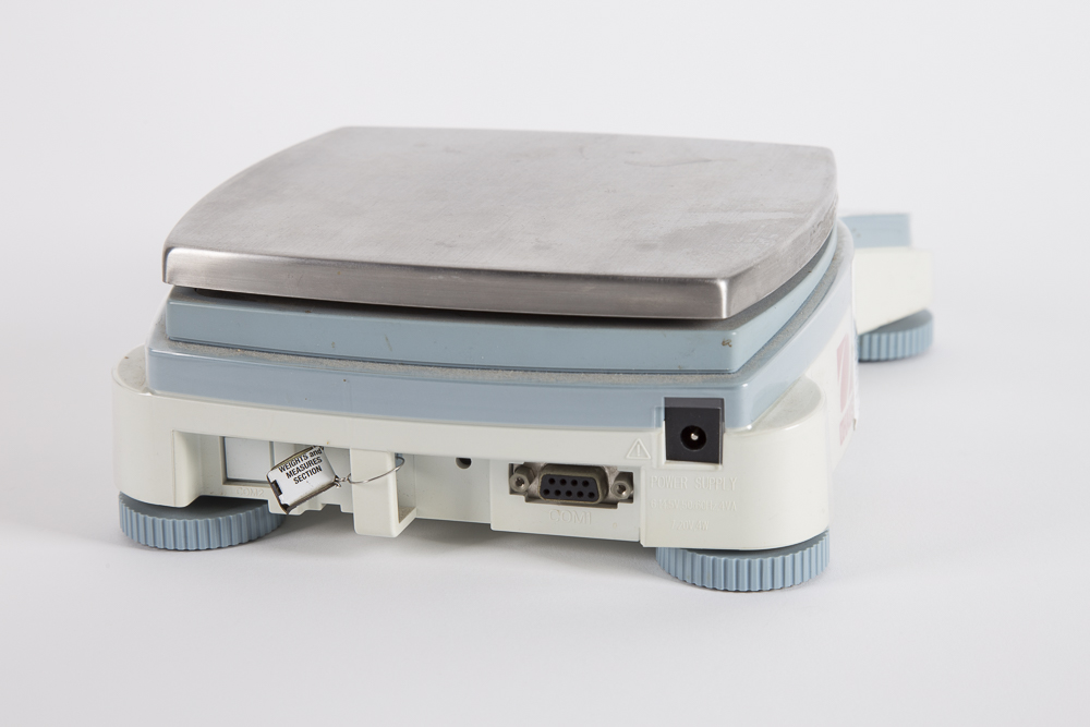 Ohaus Adventurer Pro Scale