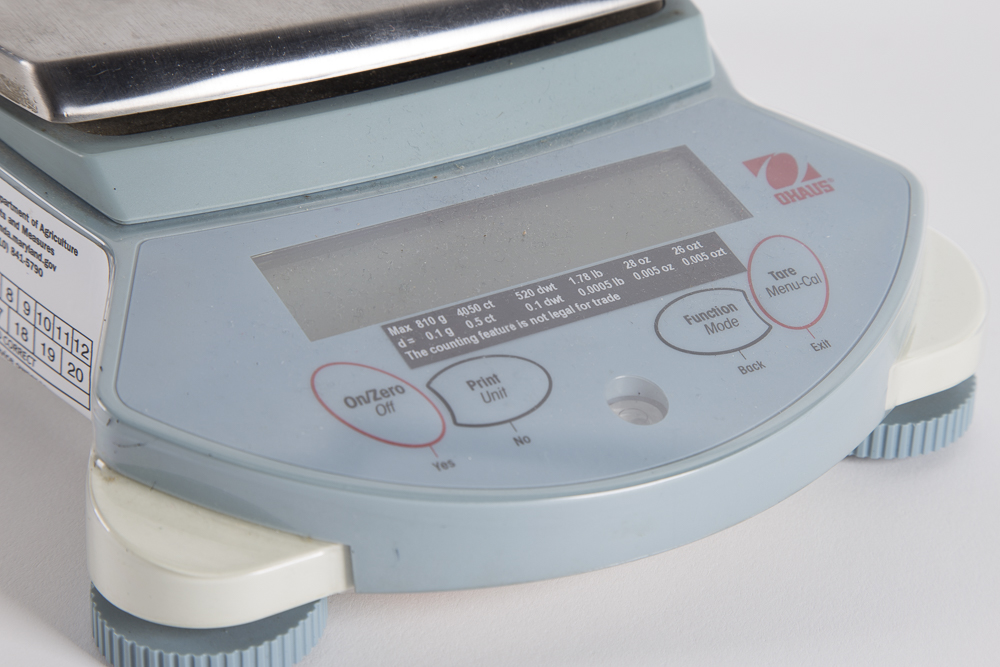 Ohaus Adventurer Pro Scale