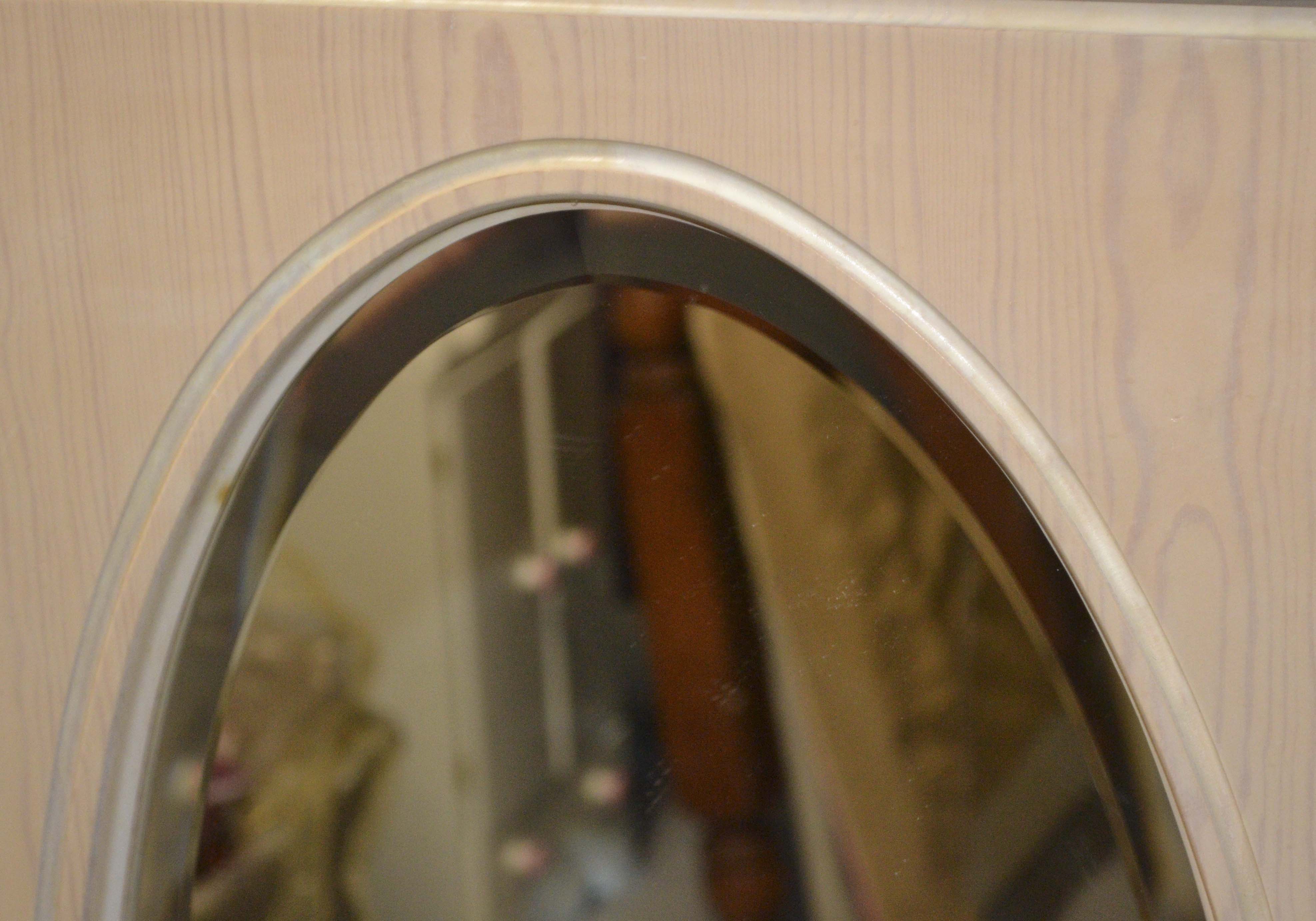 Lexington Furniture Lynnn-Hollyn At Home Armoire