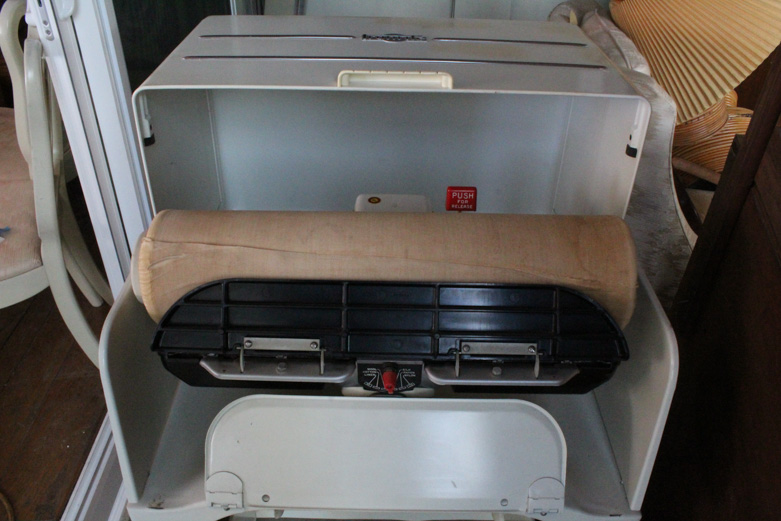 Vintage Ironrite Clothes Press/Ironing Machine