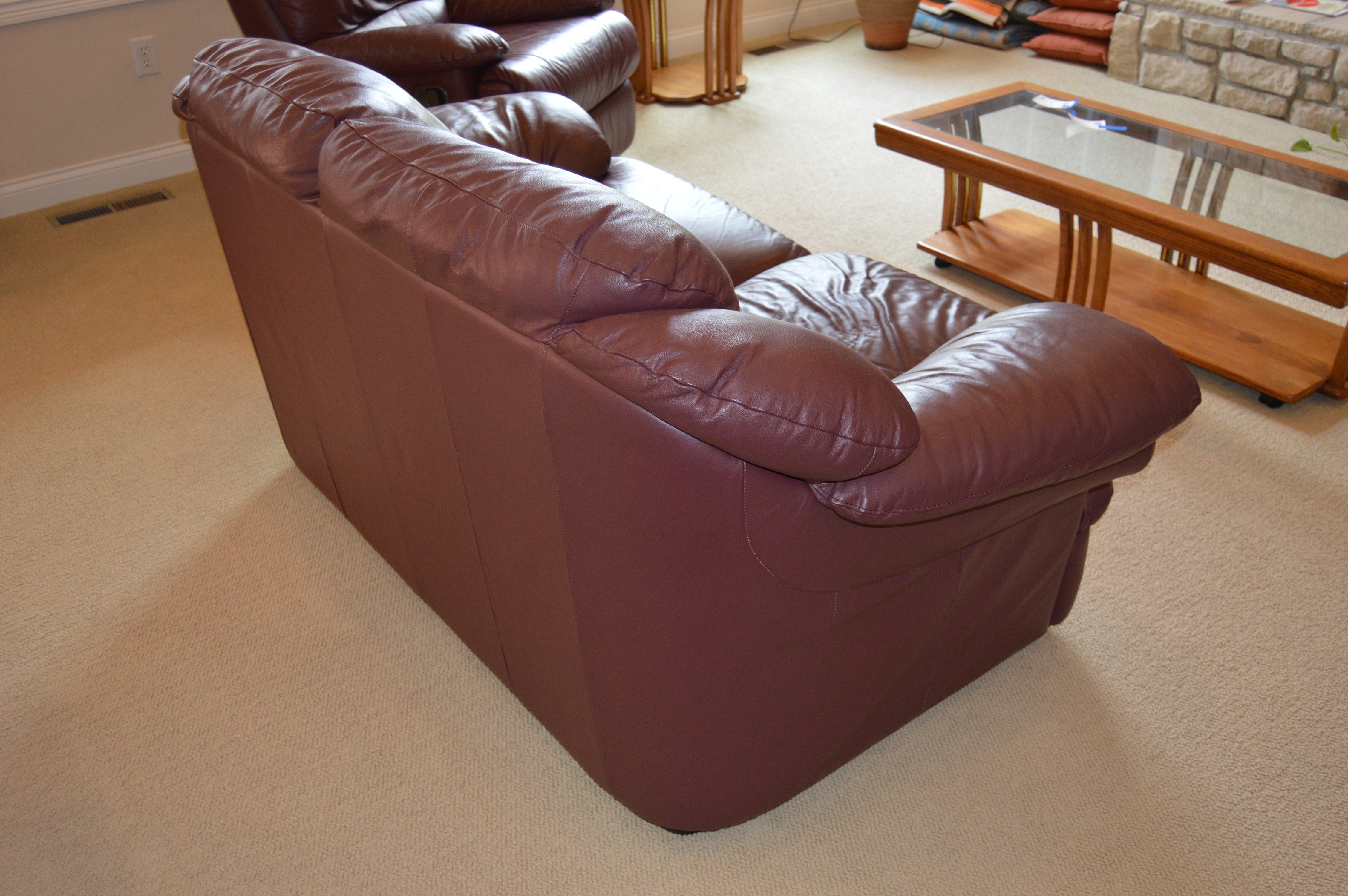 Italian Leather Loveseat and Recliner by Natuzzi