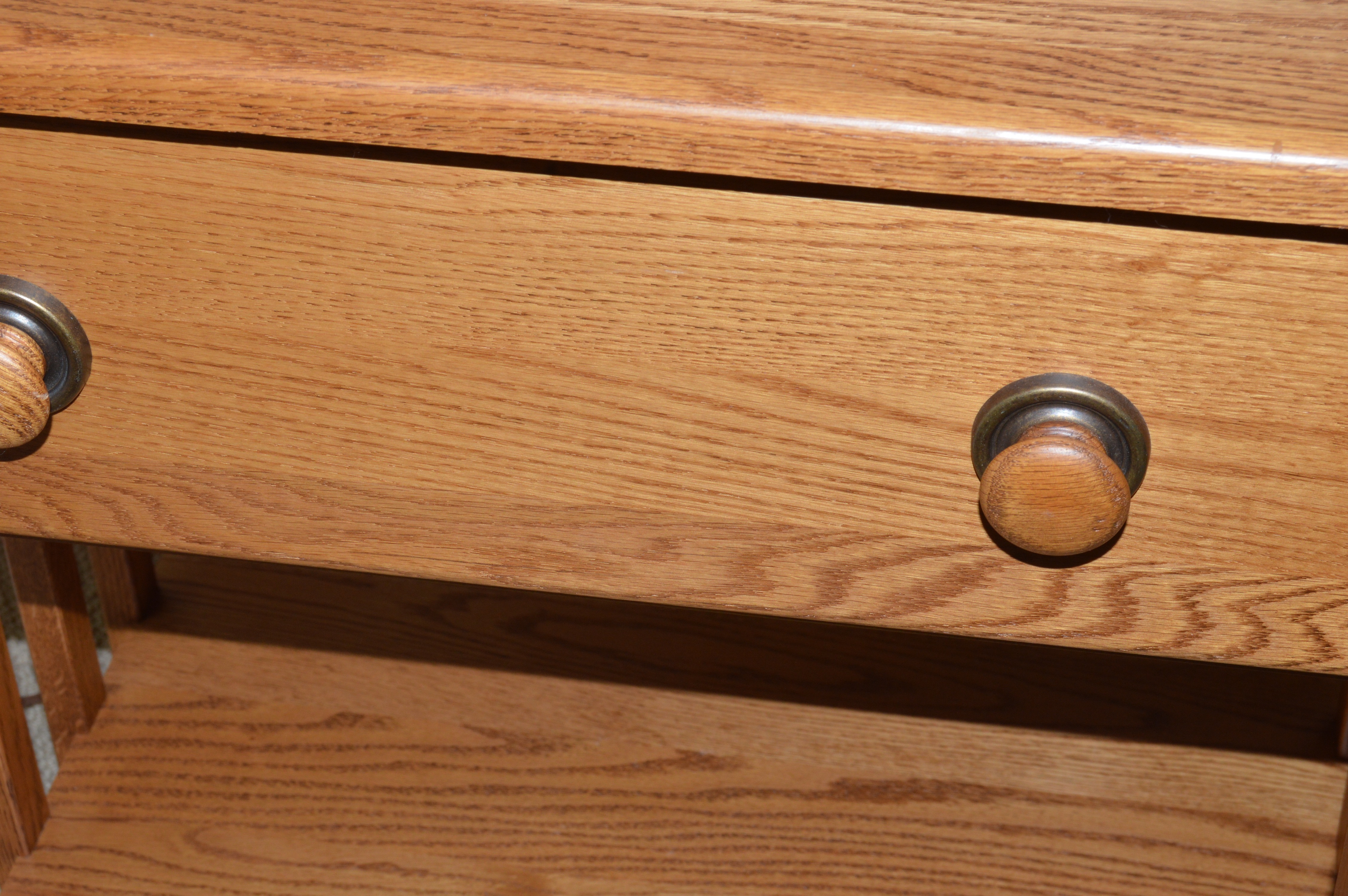 Mission Style Oak End Table and Pottery Table Lamp