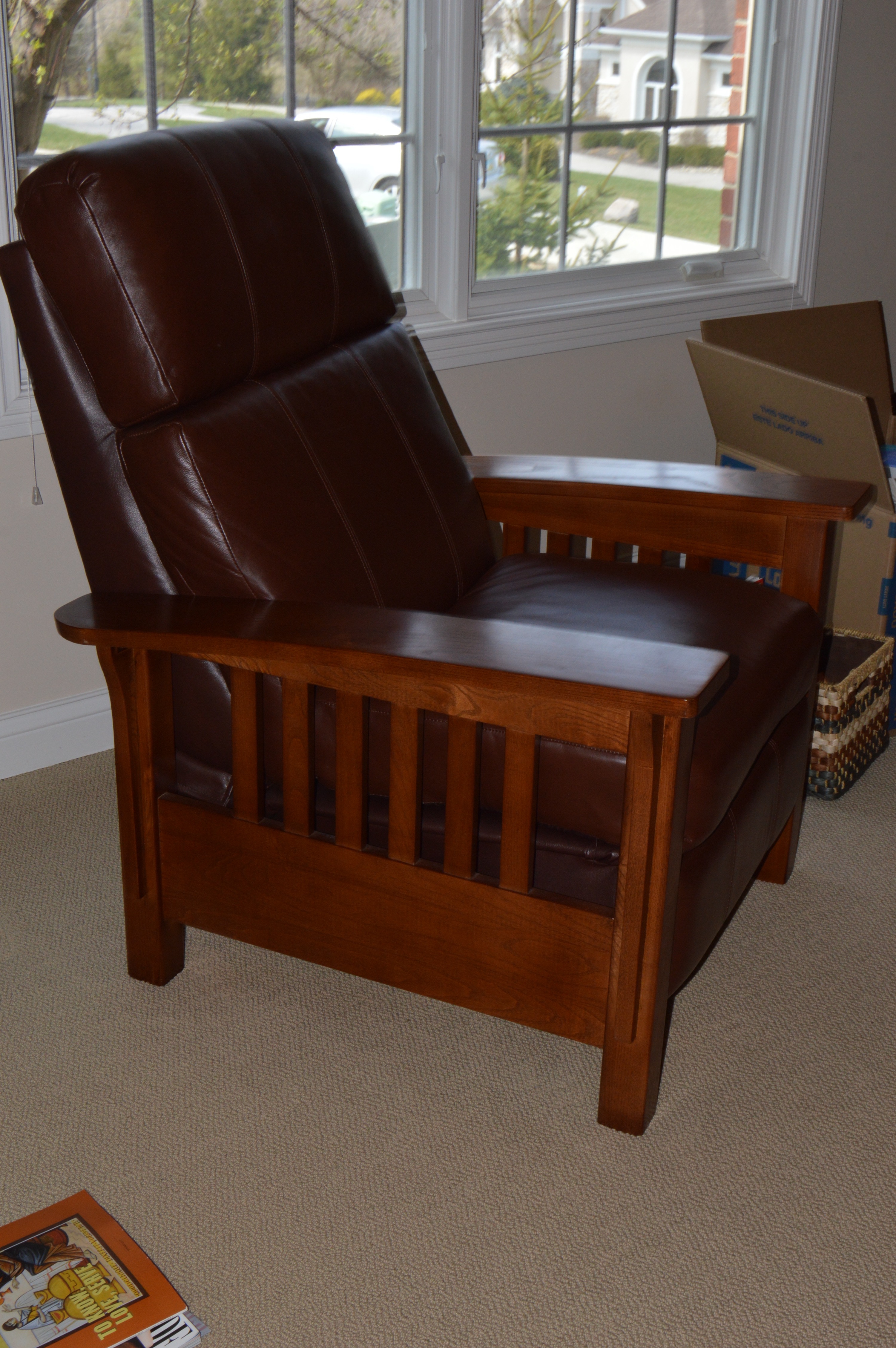 Oak and Leather Morris Recliner by Lane Furniture